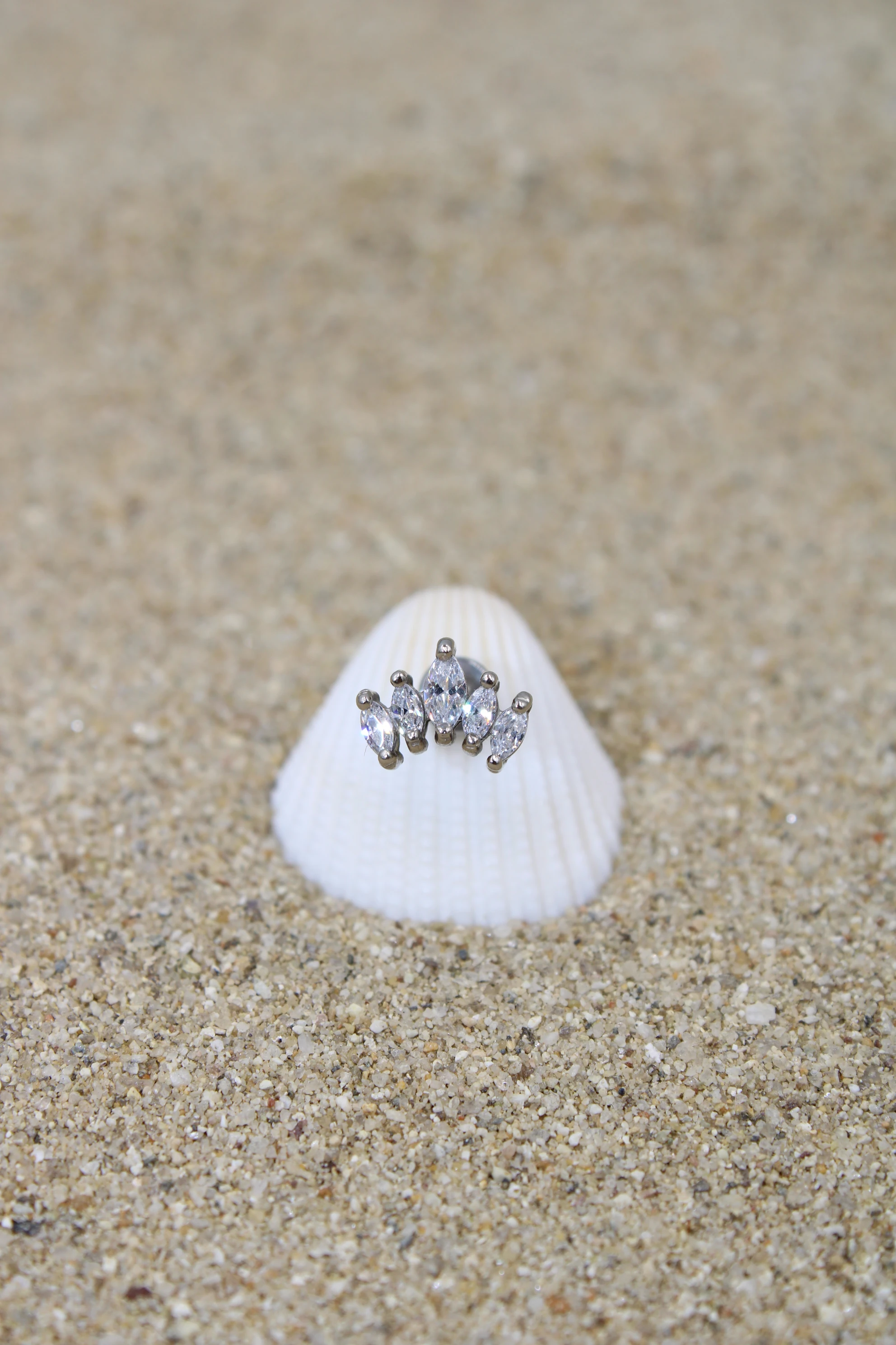 Çelik Piercing Zirkon Taşlı - Silver