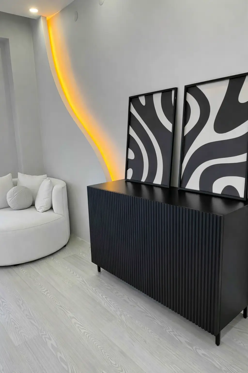 Membran kaplama işlemi uygulanmış kapak modeli