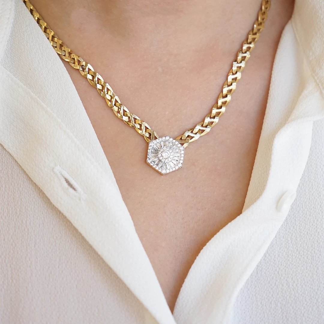 Celvion Altın Kolye