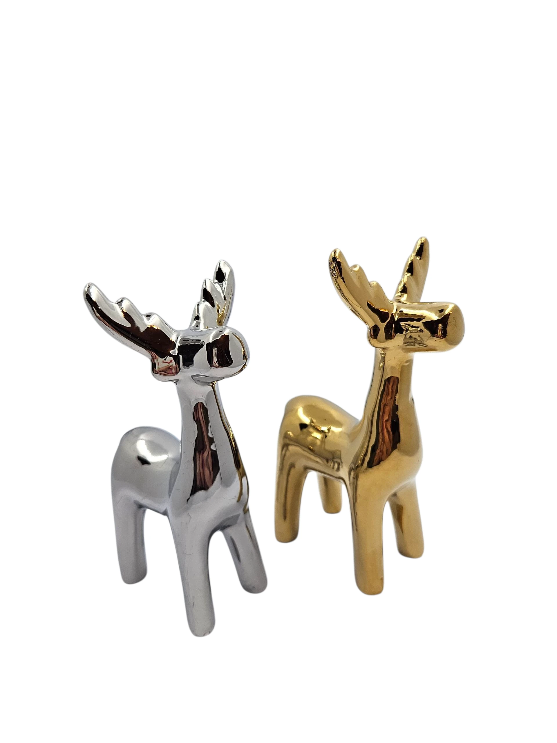 Krom ve Altın Geyik Figürleri