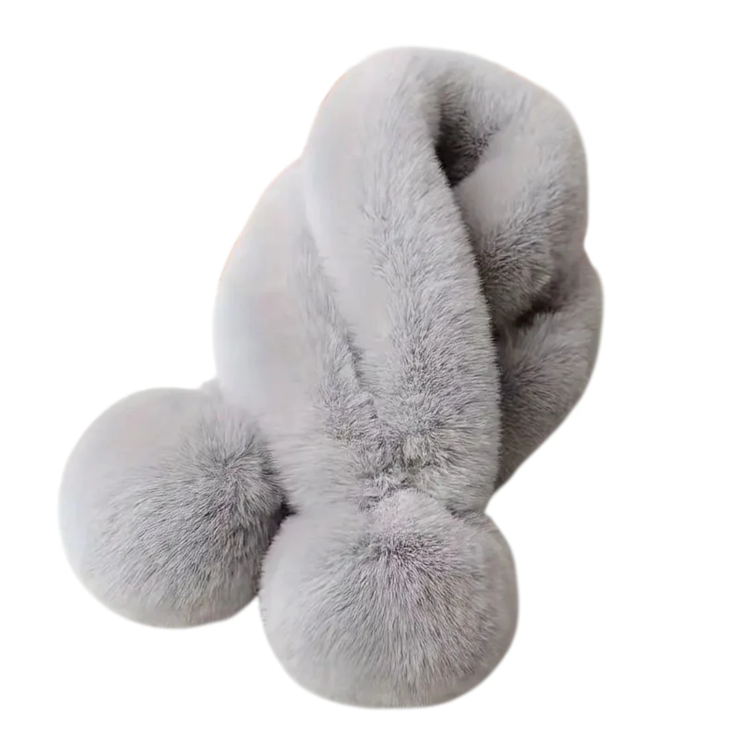 Ponpon Detaylı Peluş Boyunluk