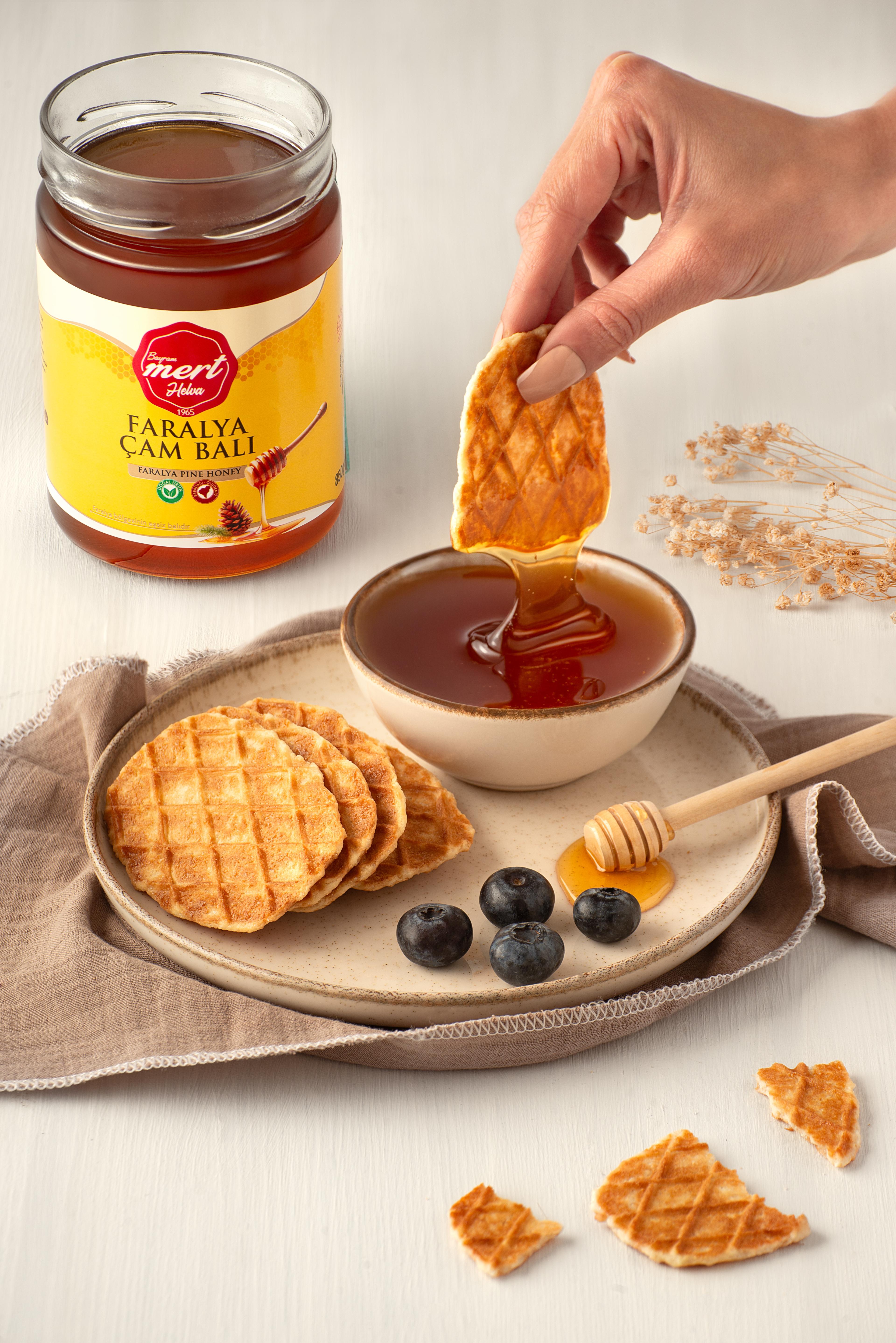 Faralya Çam Balı (850 Gr)