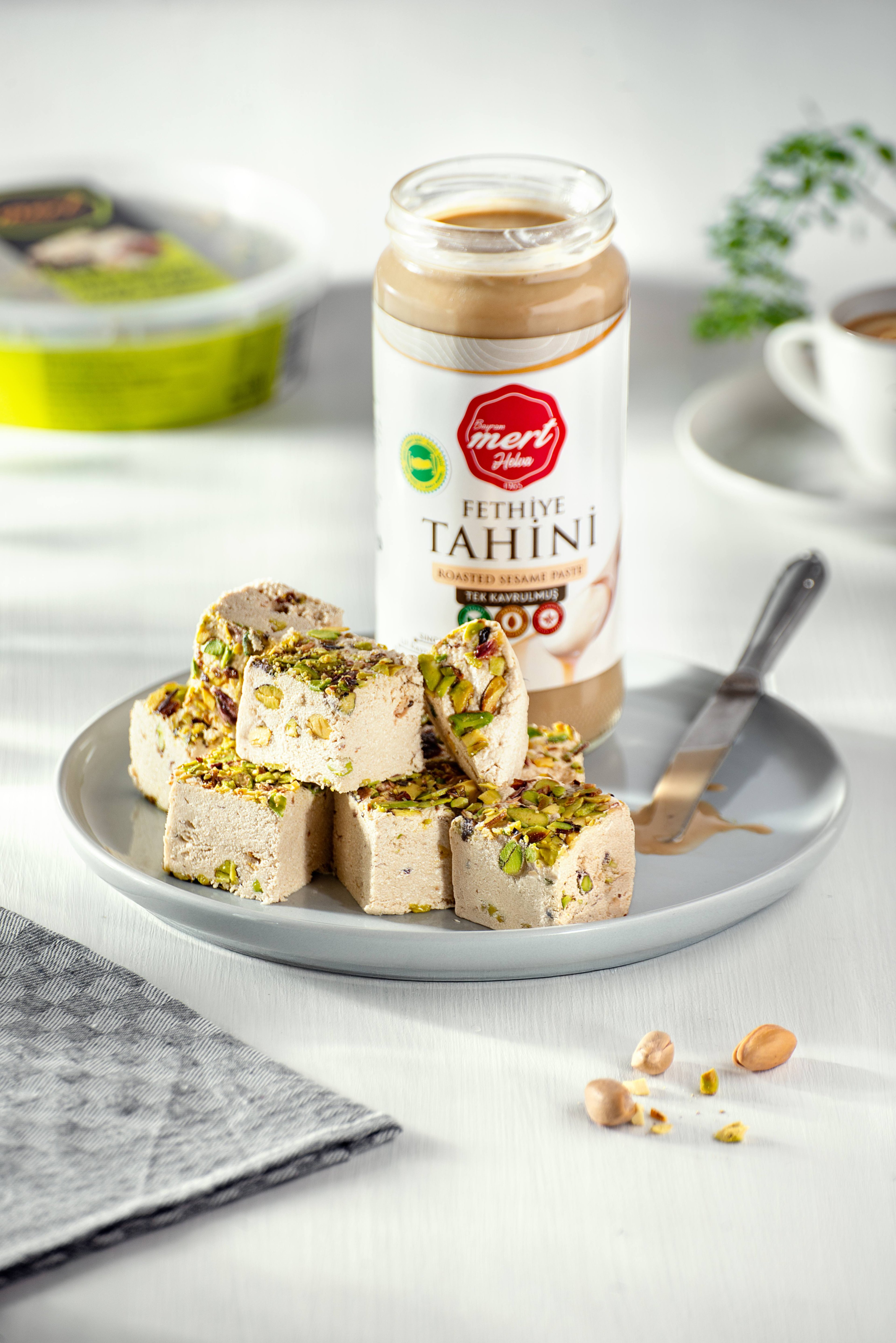 Şeker İlavesiz Antep Fıstıklı Tahin Helvası (450 Gr)