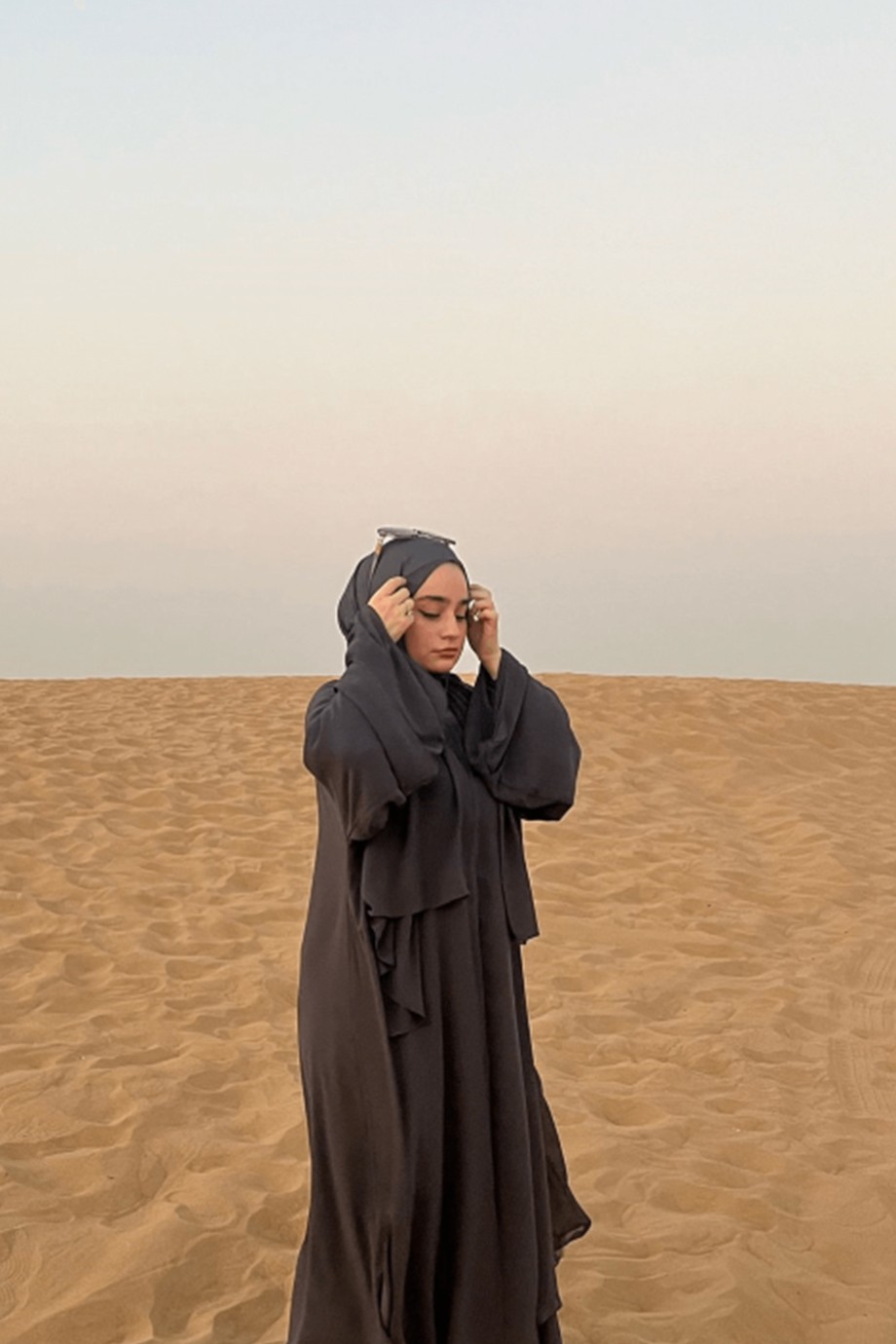 ÇİFT KATLI ÖZEL DİKİM ABAYA