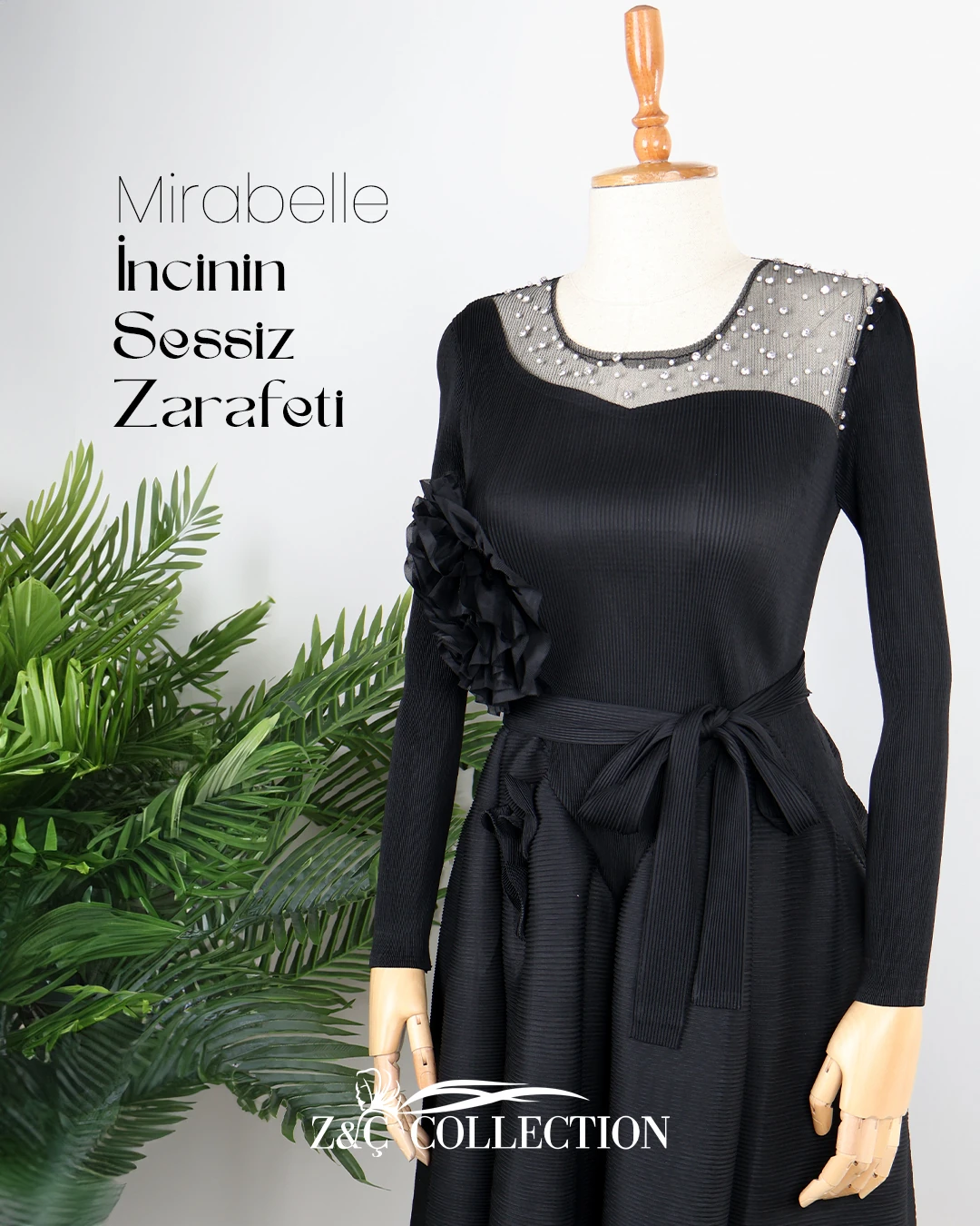 Mirabelle Siyah İnci Detaylı Elbise