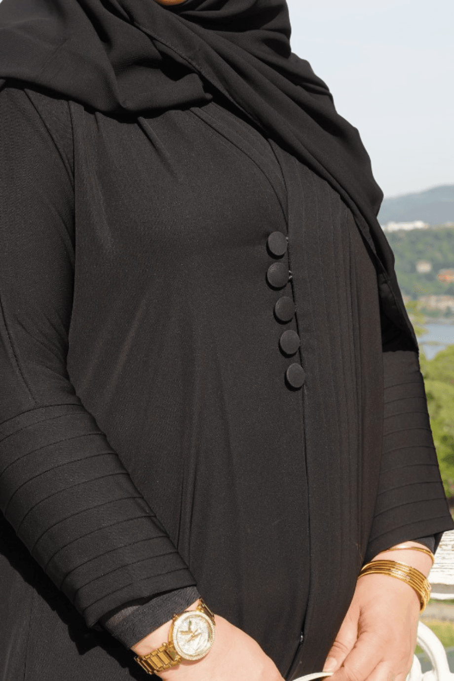 İthal Düğmeli Abaya