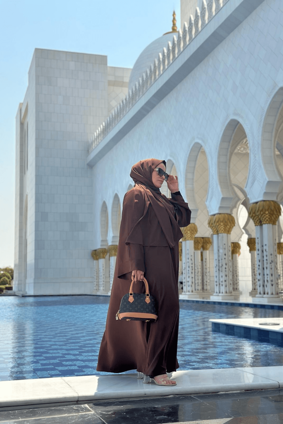  Omuzu Büzgülü Çift Kat Özel Dikim Abaya