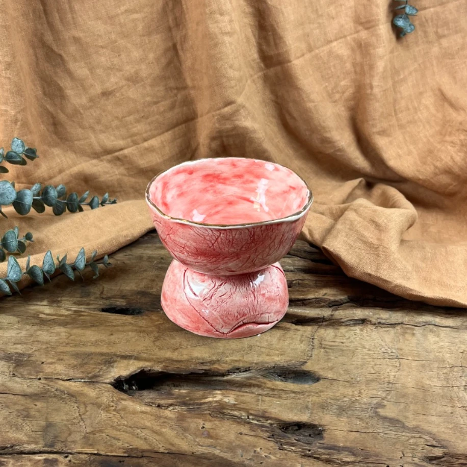 24K ALTIN DETAYLI KIRMIZI AYAKLI KASE