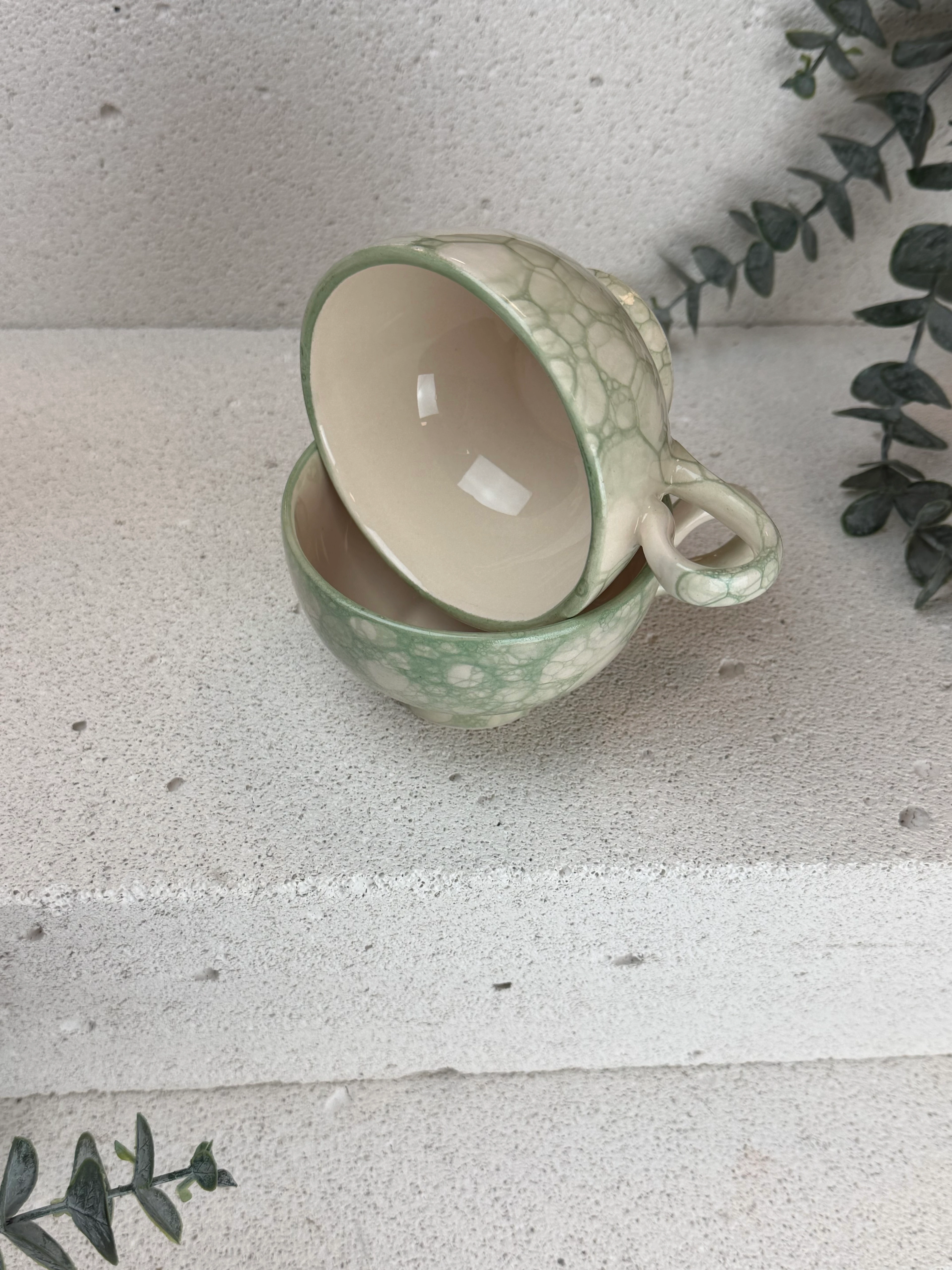 Yeşil Bubble Desenli Ayaklı Fincan (200ml)