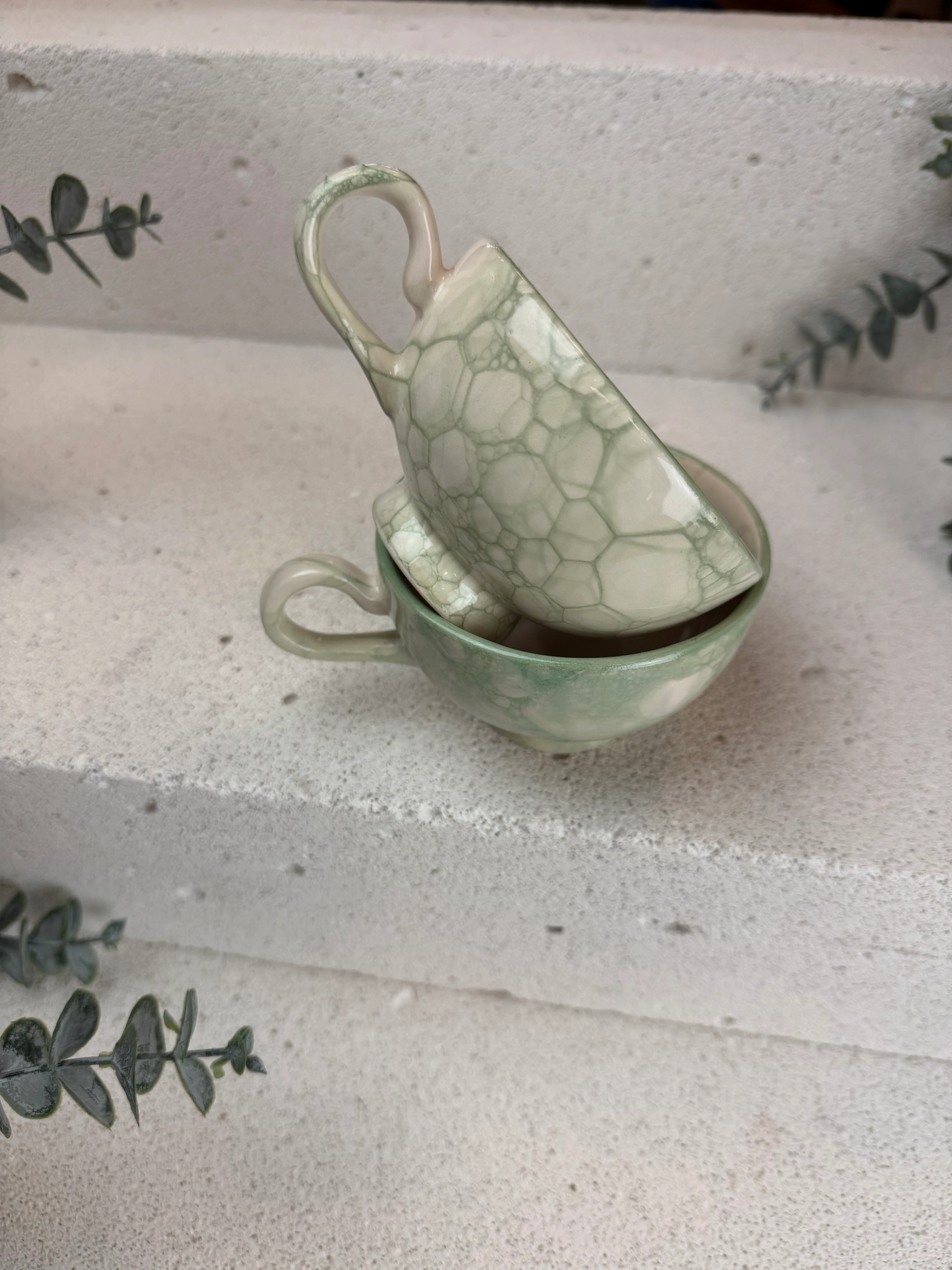 Yeşil Bubble Desenli Ayaklı Fincan (200ml)