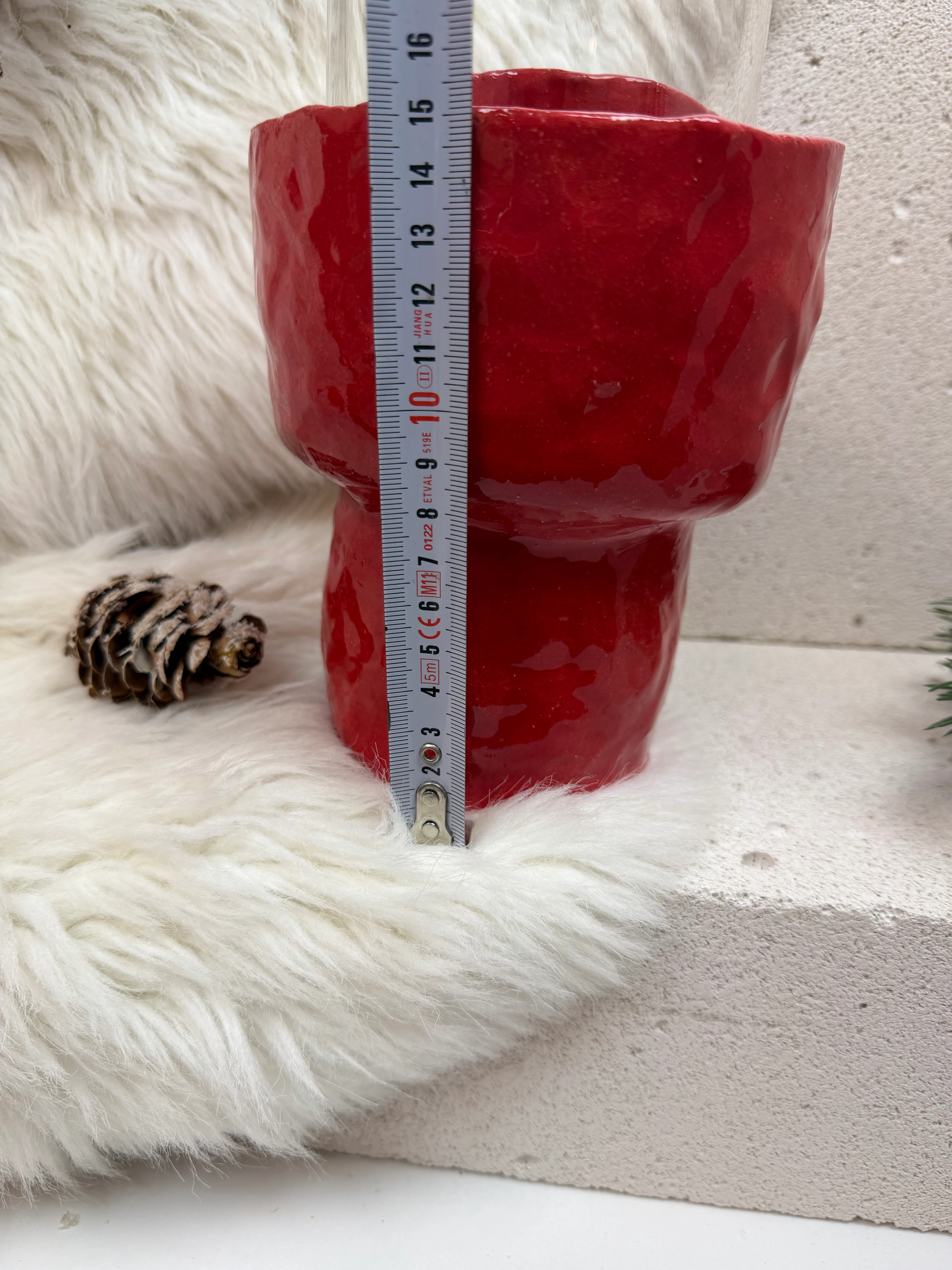 Masa üstü seramik ateş çukuru.