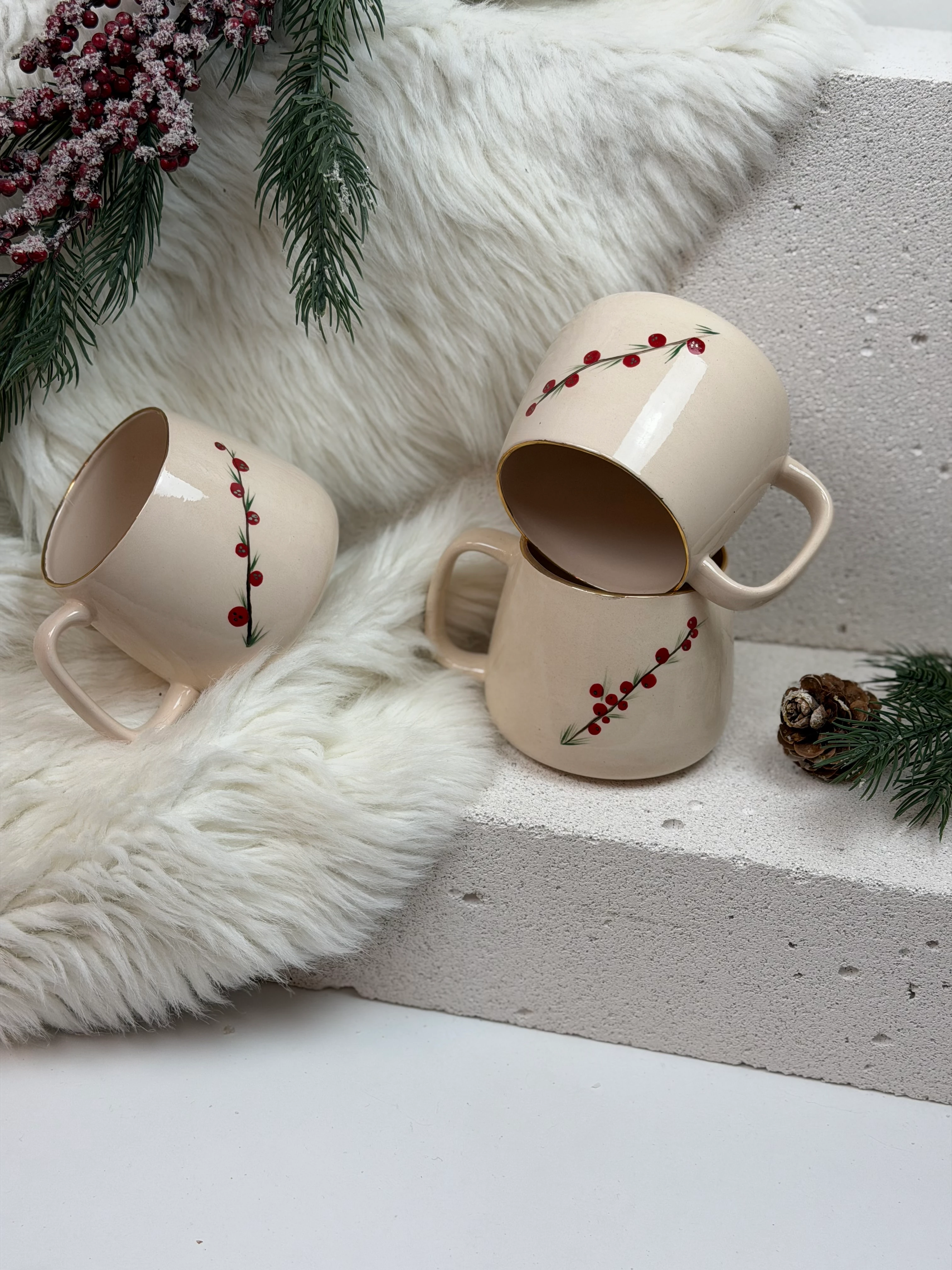 24k Altın Detaylı El Boyama Yeni Yıl Fincanı