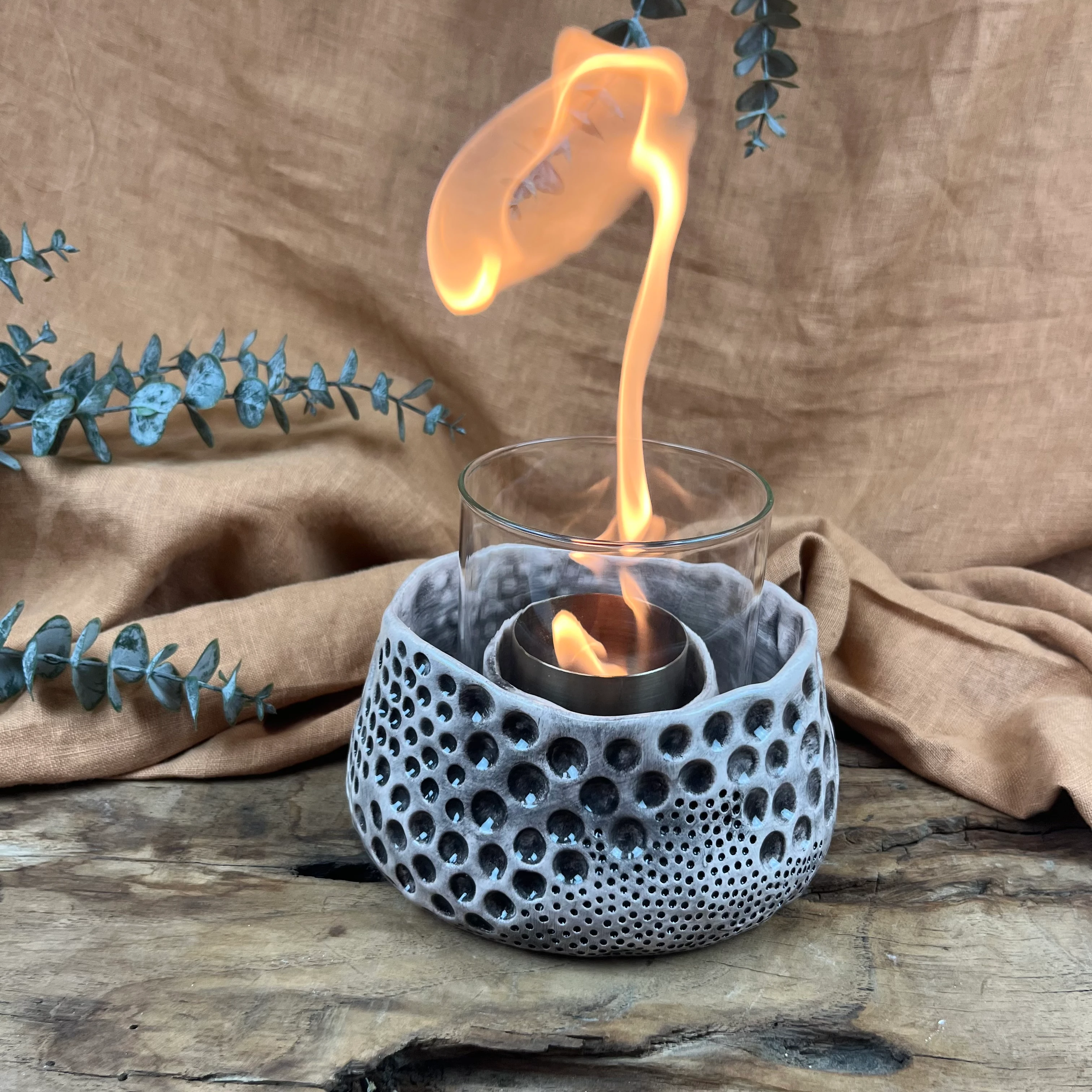 EL YAPIMI SERAMİK MASA ÜSTÜ ATEŞ ÇUKURU