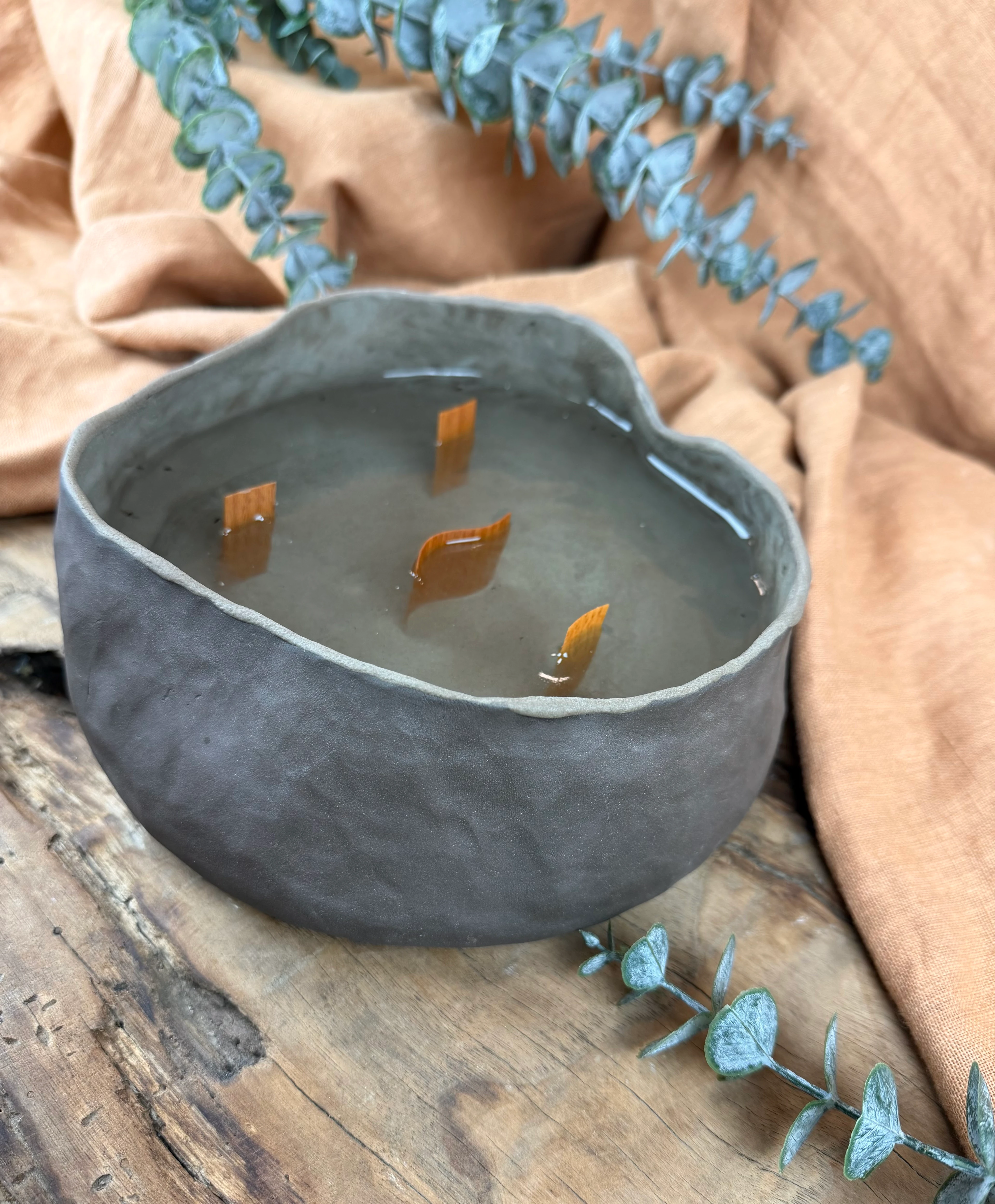 El yapımı Stoneware Mum kasesi (Pudra kokulu mum)