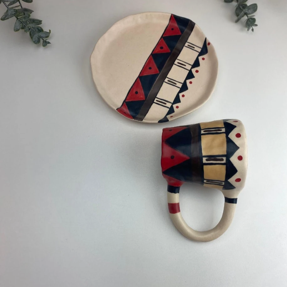 ETNİK DESEN KUPA  VE TABAĞI