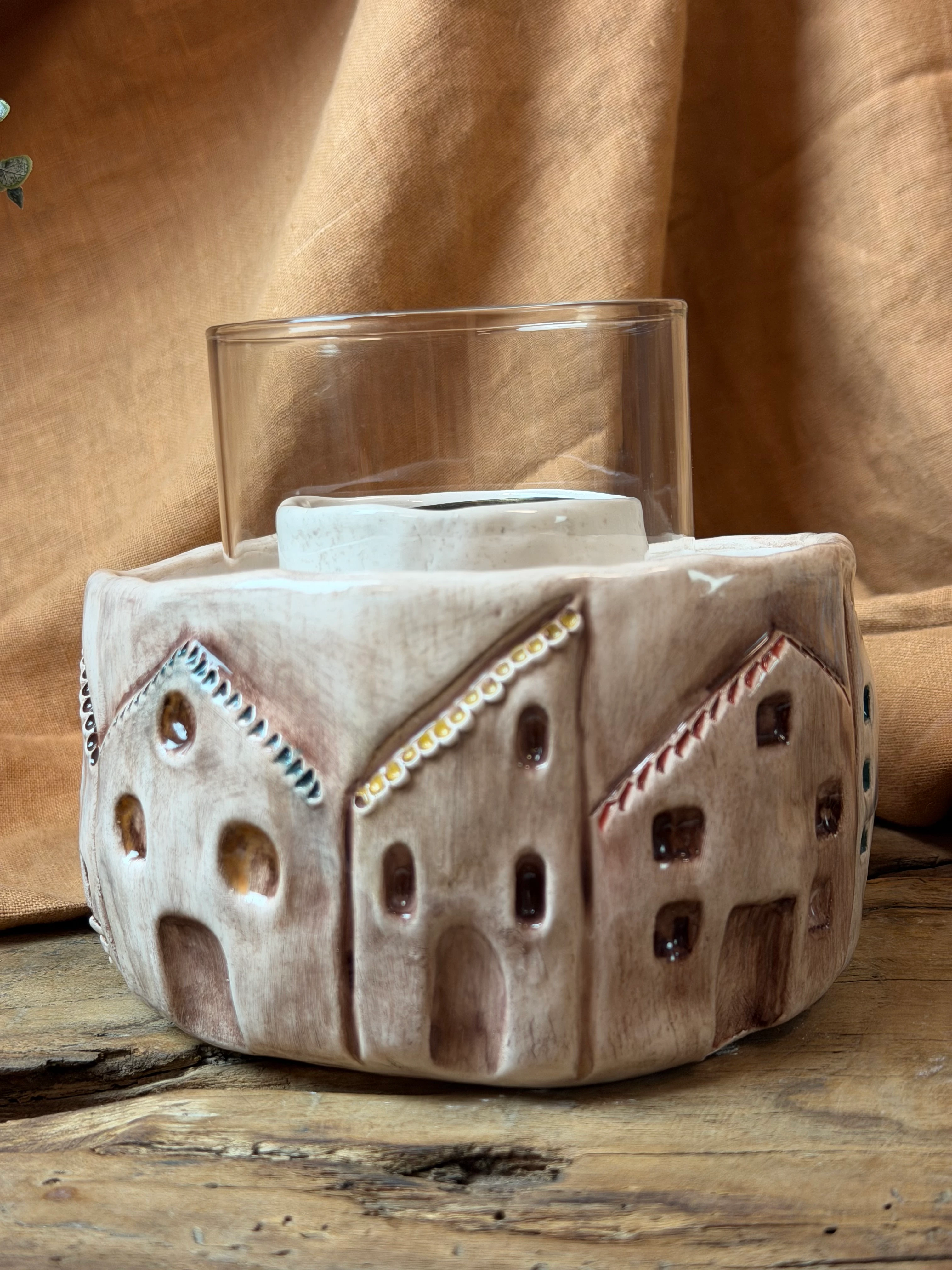 Sgrofıtto Detaylı El Yapımı Stoneware Masa Üstü Ateş Çukuru / MAHALLE