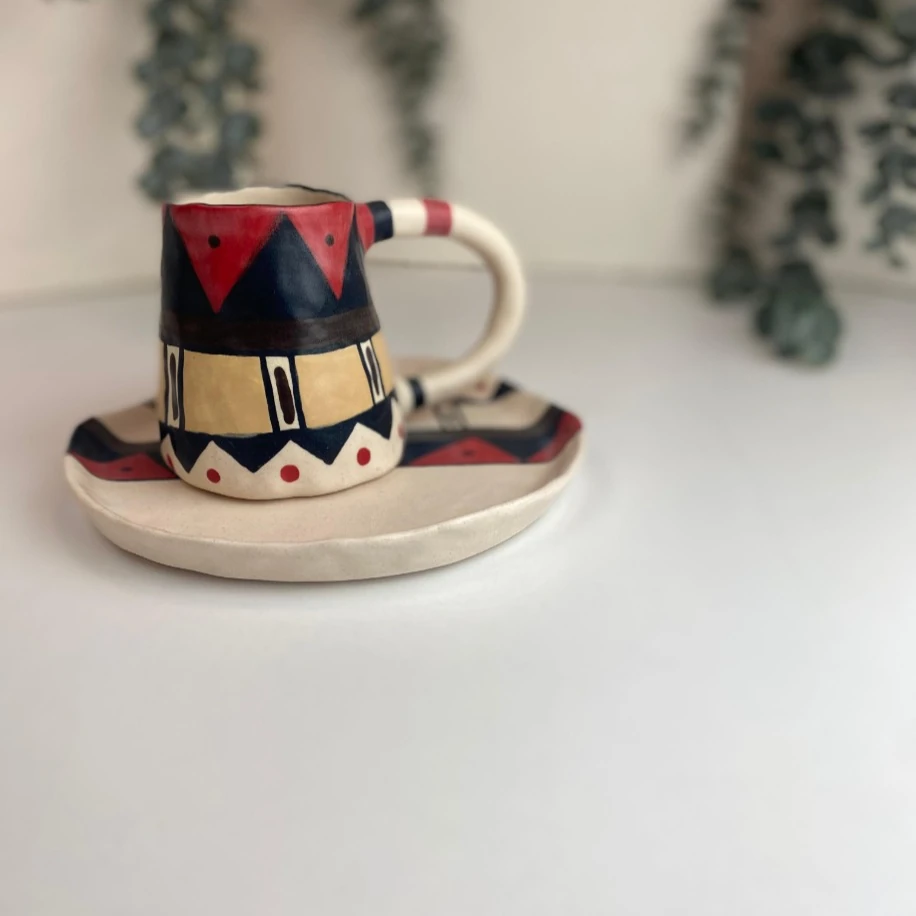 ETNİK DESEN KUPA  VE TABAĞI