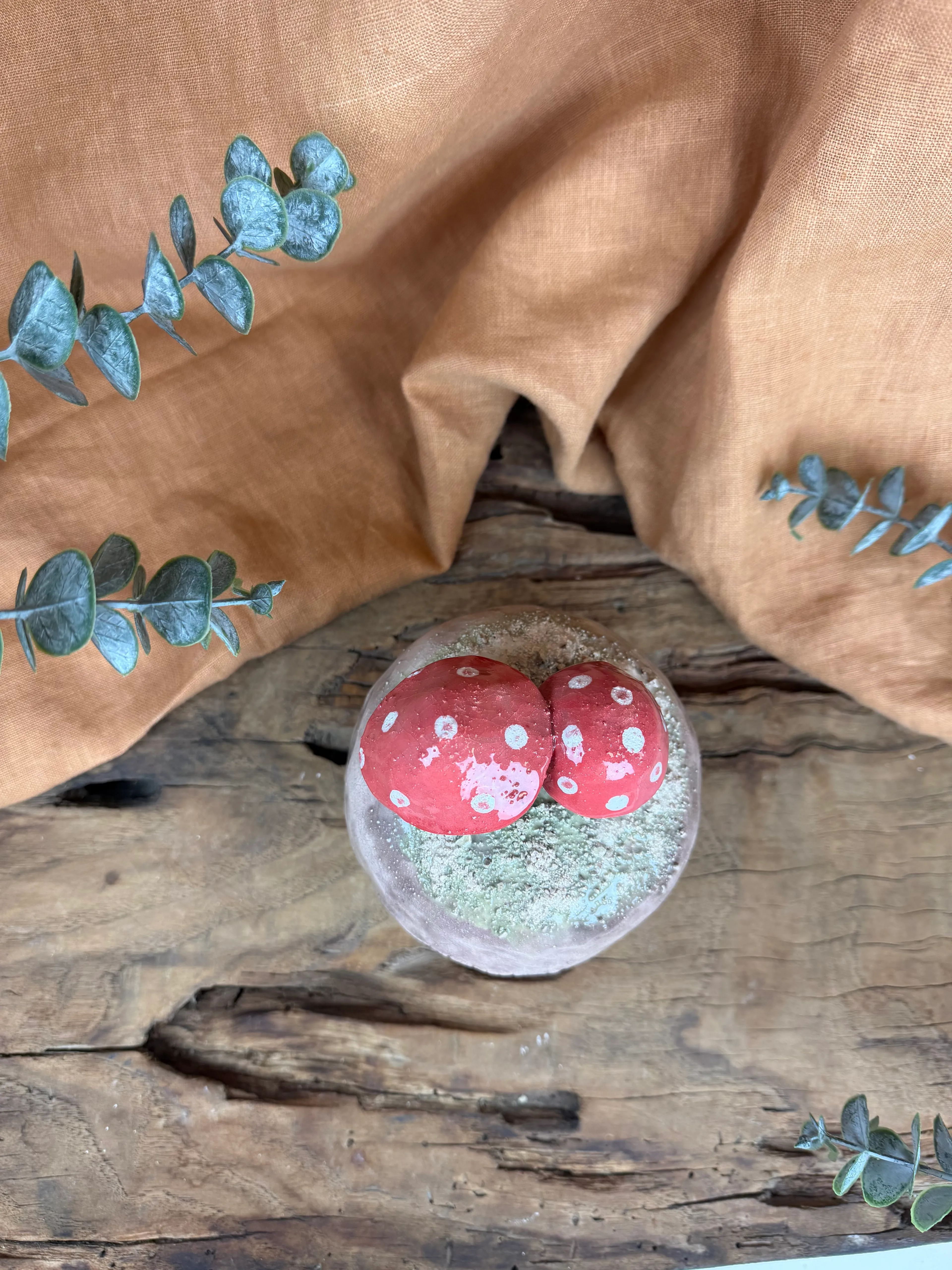 El Yapımı Stoneware Seramik Kapaklı Saklama Kabı / Kase – Sevimli Mantar Detaylı Kapak