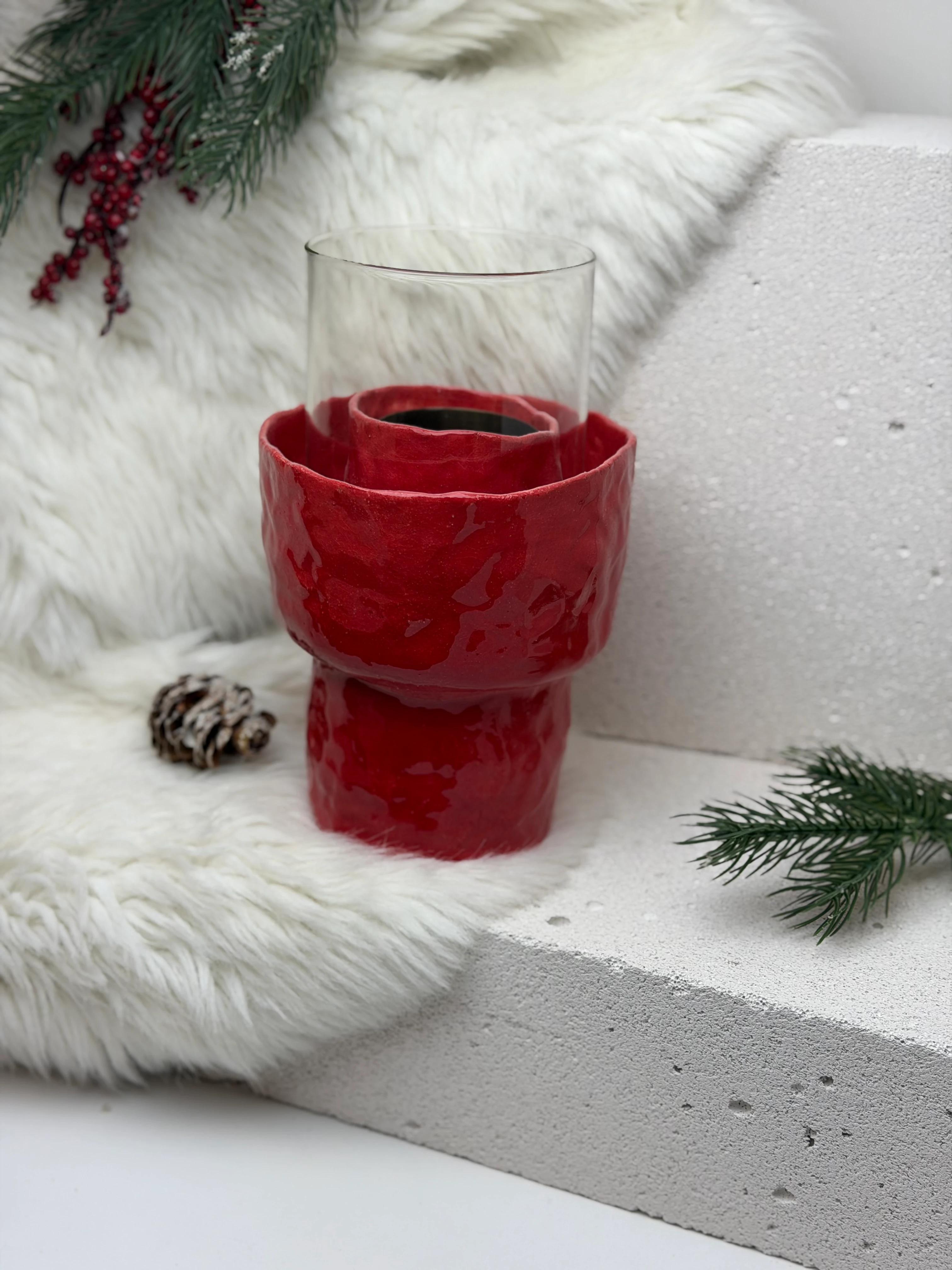 Masa üstü seramik ateş çukuru.