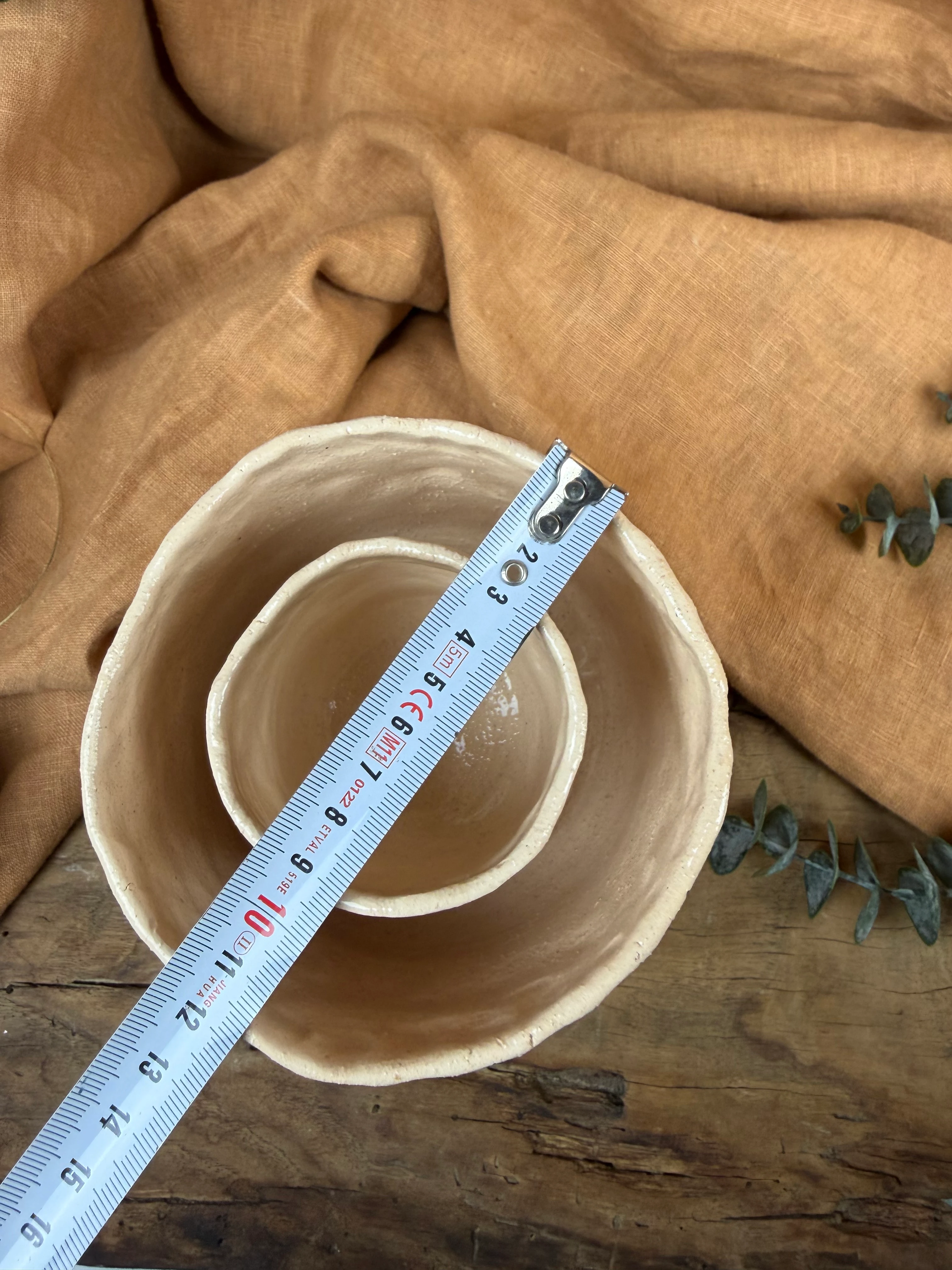 El Yapımı Stoneware Masa Üstü Ateş Çukuru (17x20x12 cm, Cam Fanus ve Sıvı Yakıt Dahil)