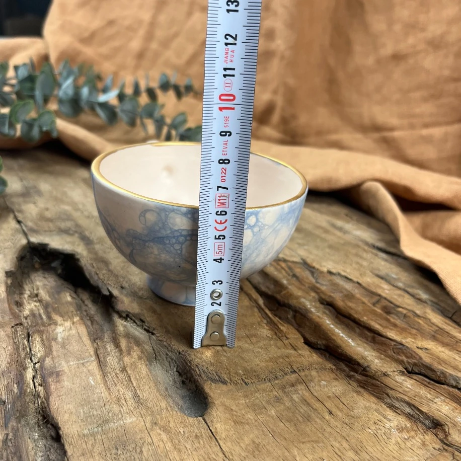 BUBBLE DESENLİ VE 24K ALTIN DETAYLI FİNCAN (200ML)