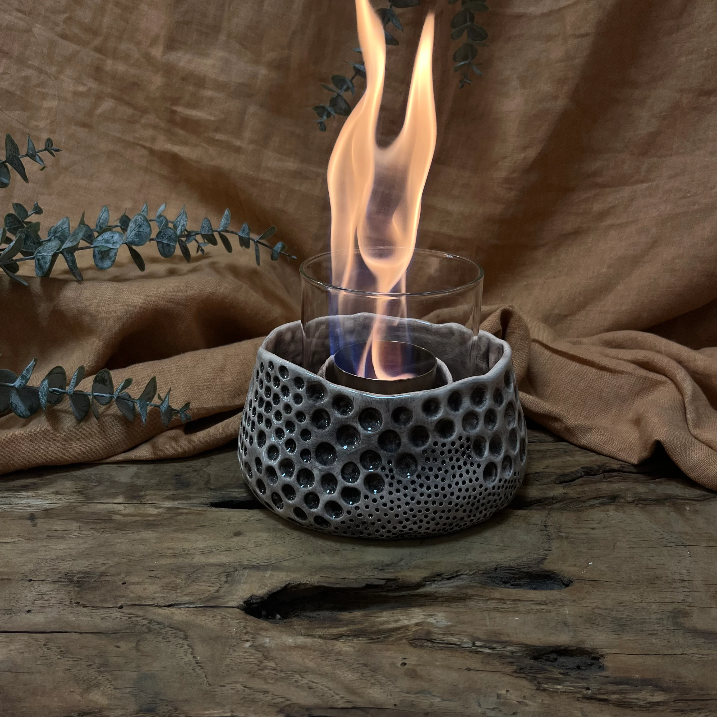 EL YAPIMI SERAMİK MASA ÜSTÜ ATEŞ ÇUKURU