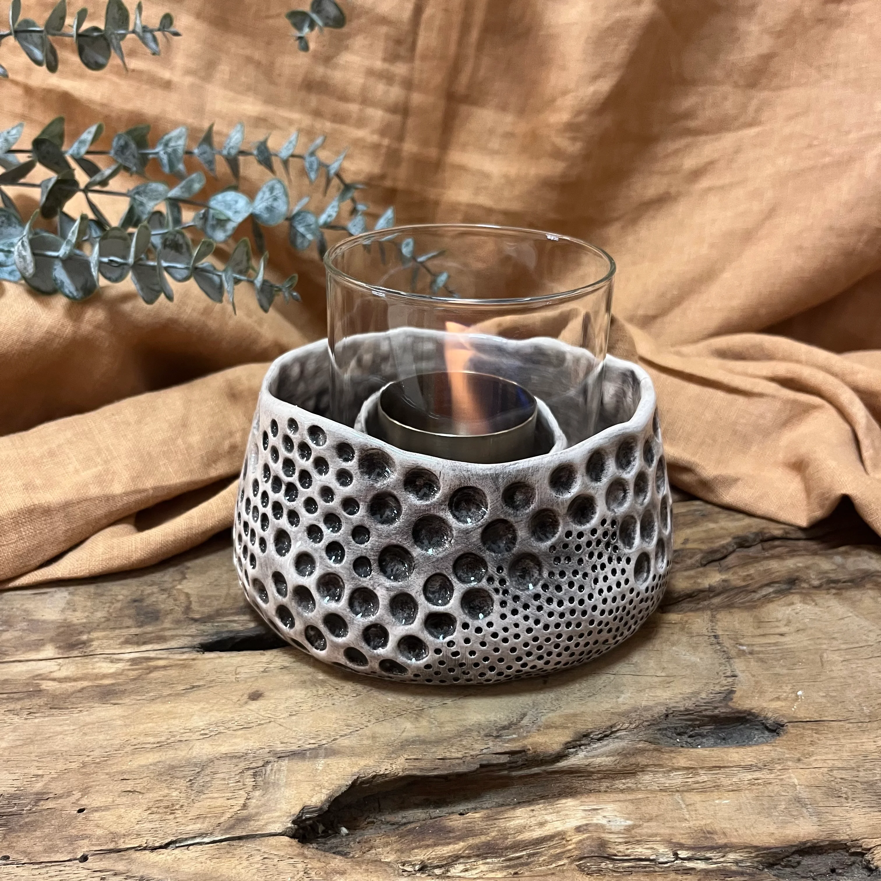 EL YAPIMI SERAMİK MASA ÜSTÜ ATEŞ ÇUKURU