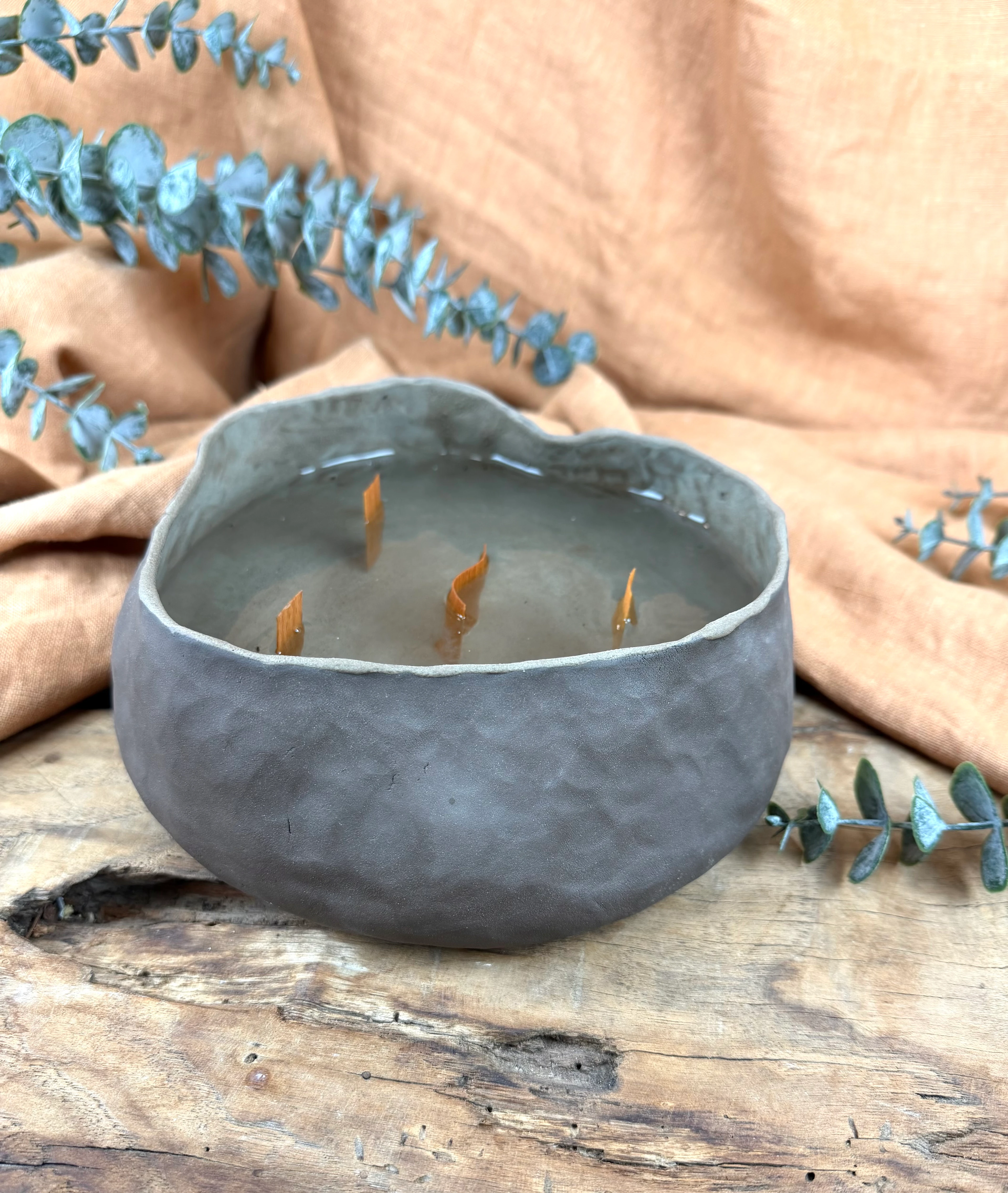 El yapımı Stoneware Mum kasesi (Pudra kokulu mum)