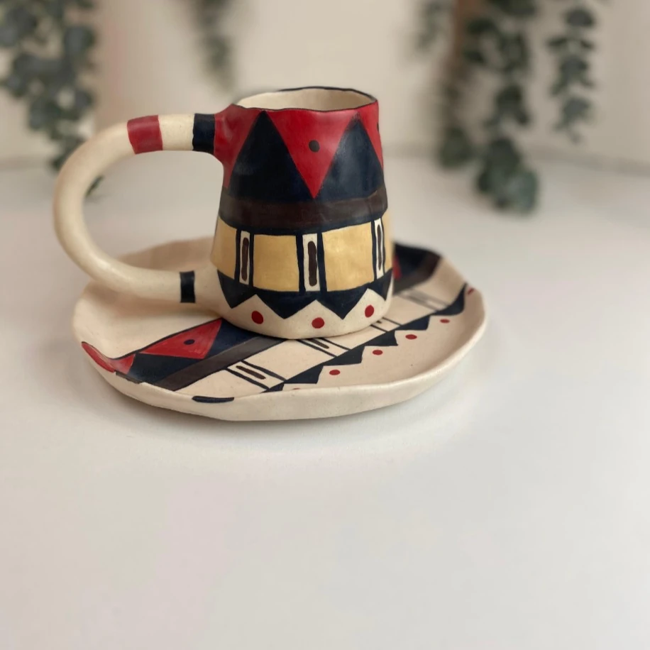 ETNİK DESEN KUPA  VE TABAĞI