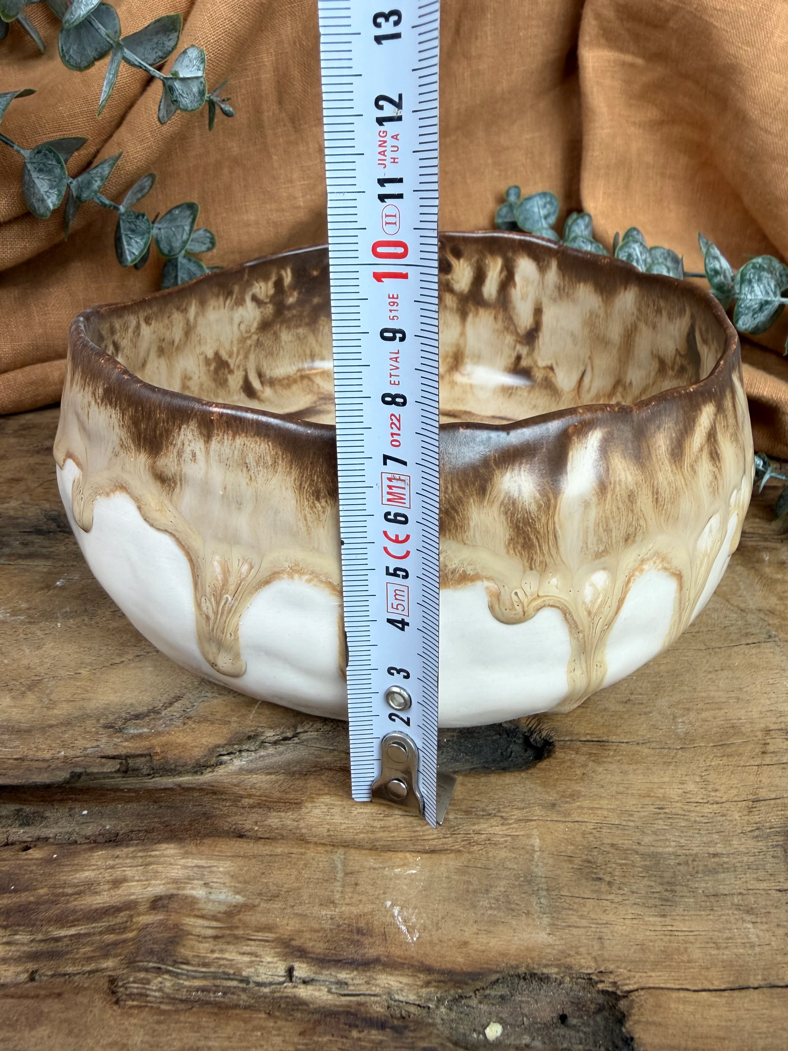 El Yapımı Seramik Kase – Kahve & Bej Tonlarında Akışkan Desenli, Stoneware