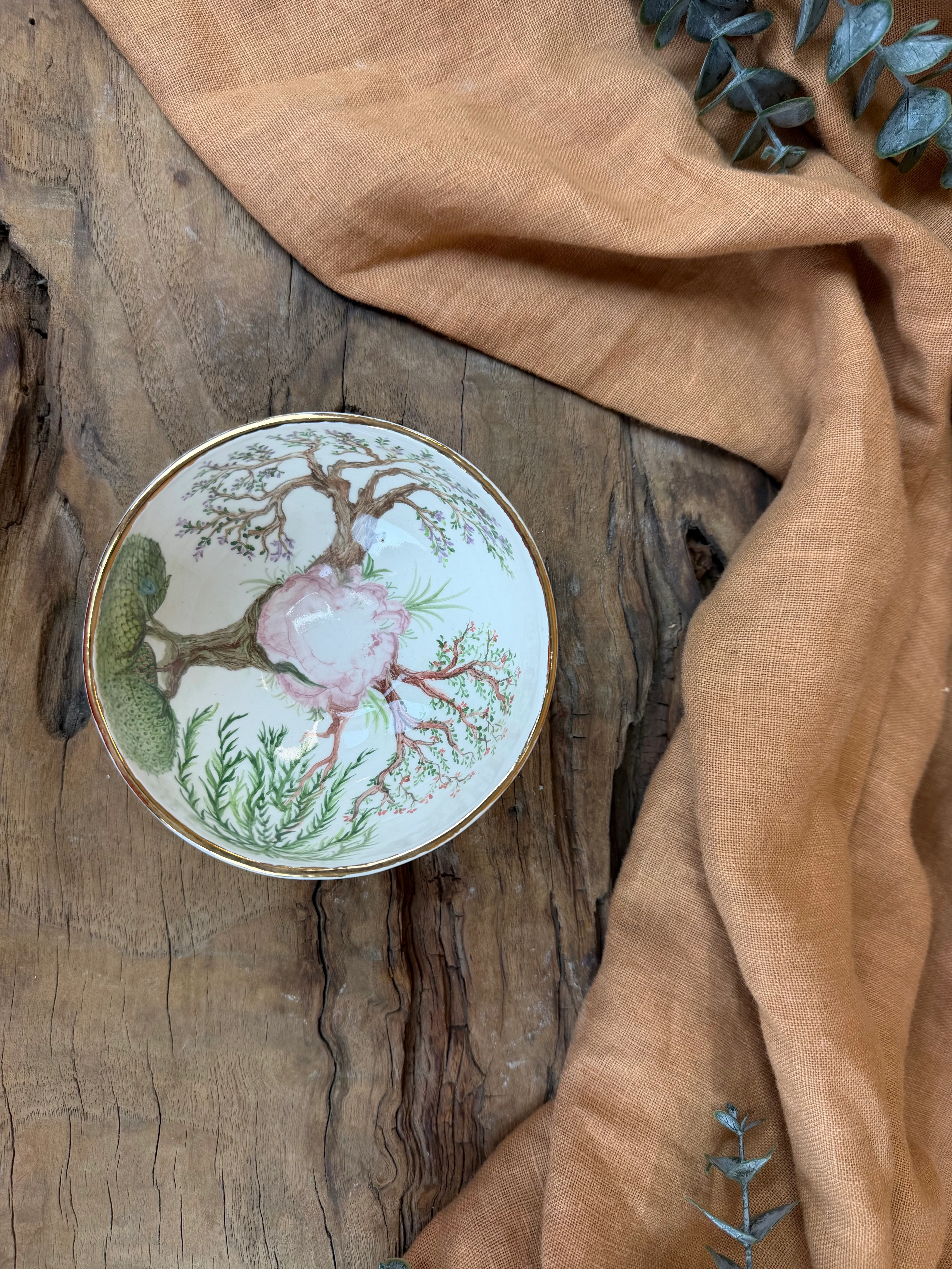 El Boyaması Çerez Kasesi (24k altın detaylı)