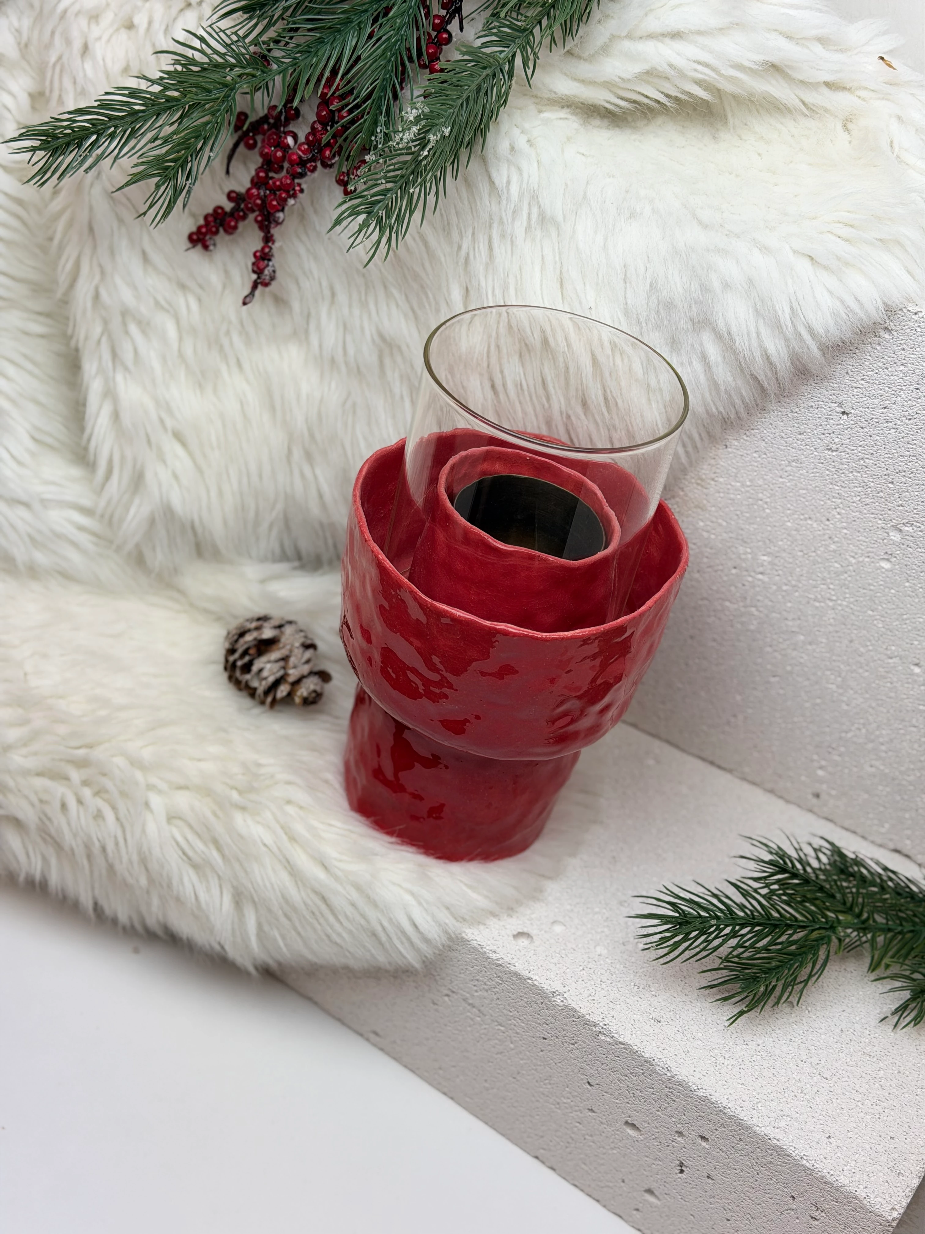 Masa üstü seramik ateş çukuru.