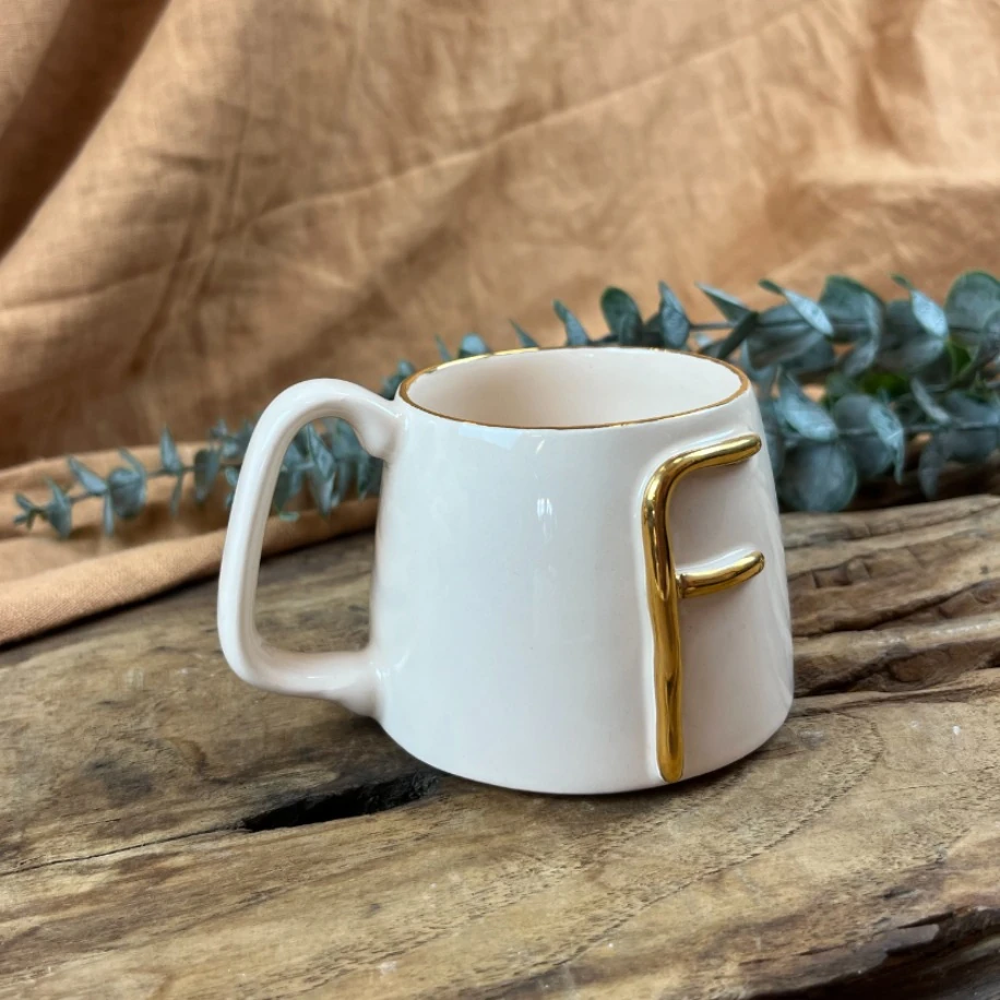 24K ALTIN DETAYLI "F" HARFLİ 250ml MUG