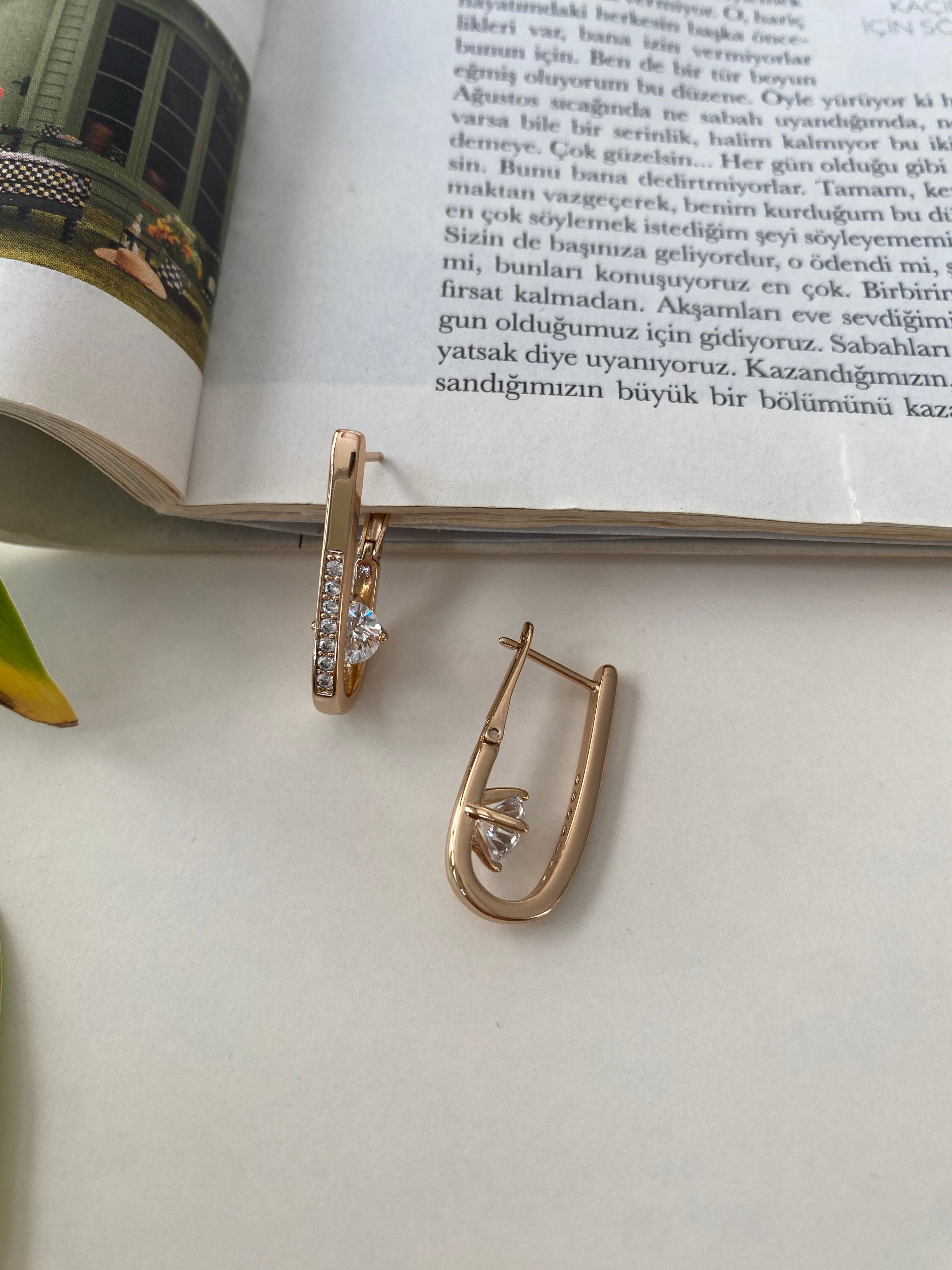 Tek taş kombin küpe