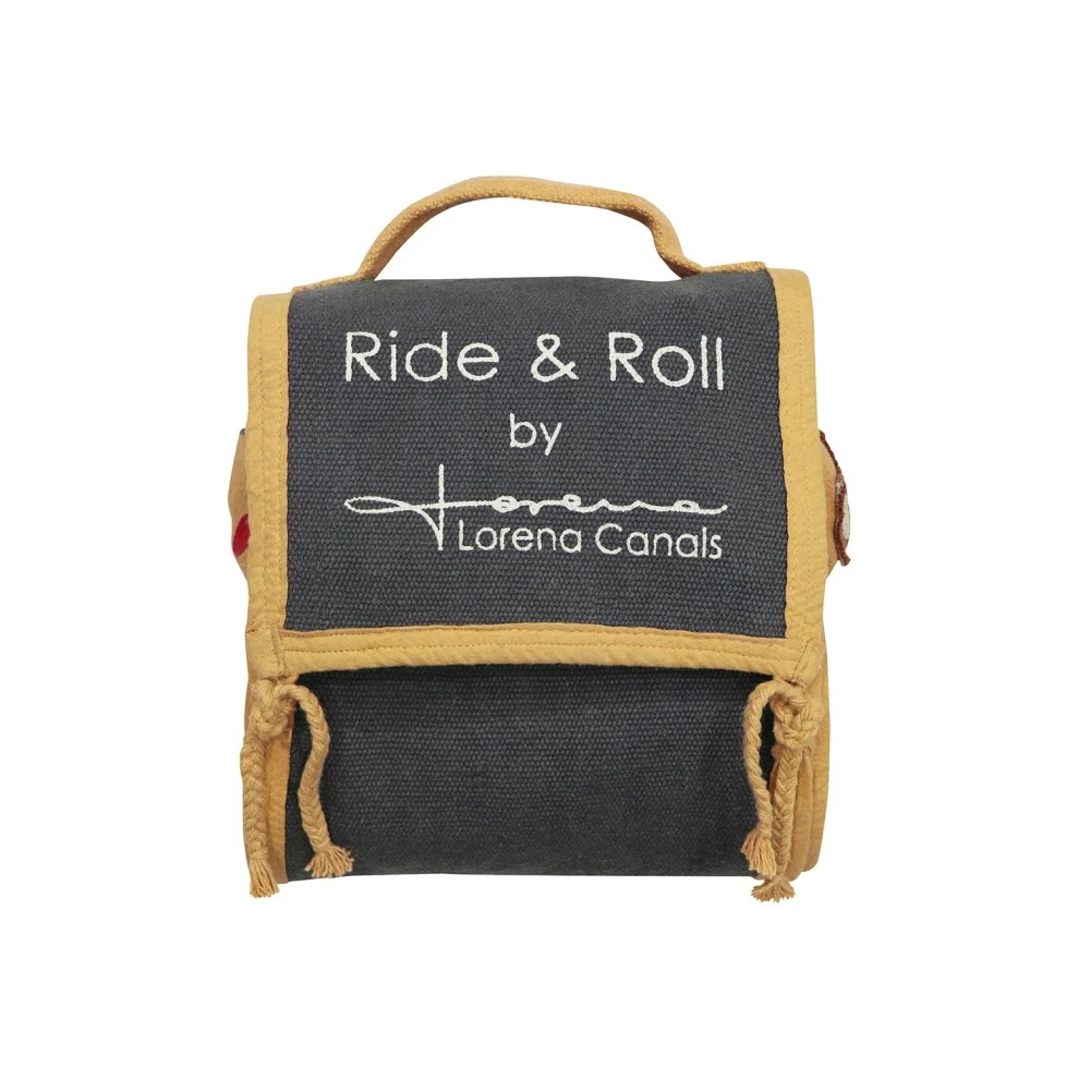 Lorena Canals - Ride & Roll School Bus