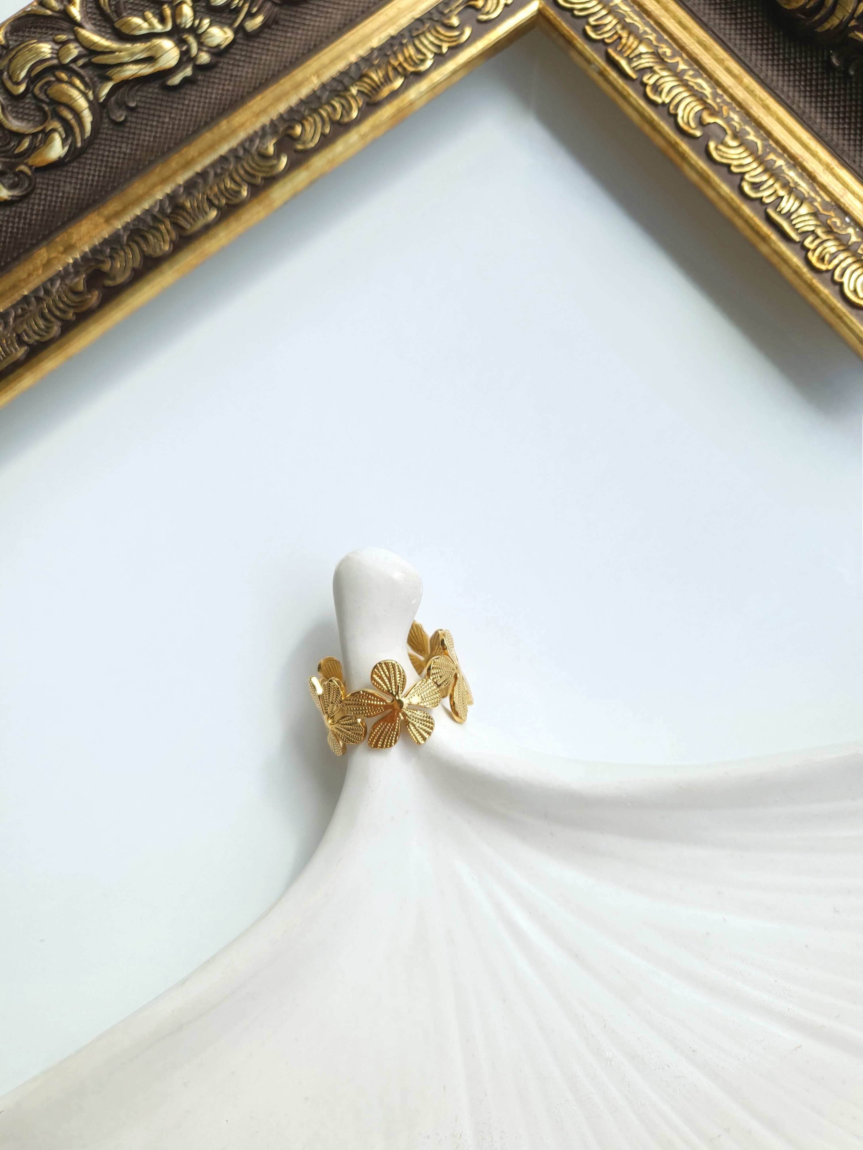 Çelik Gold Vintage Ayarlanabilir Çiçek Yüzük