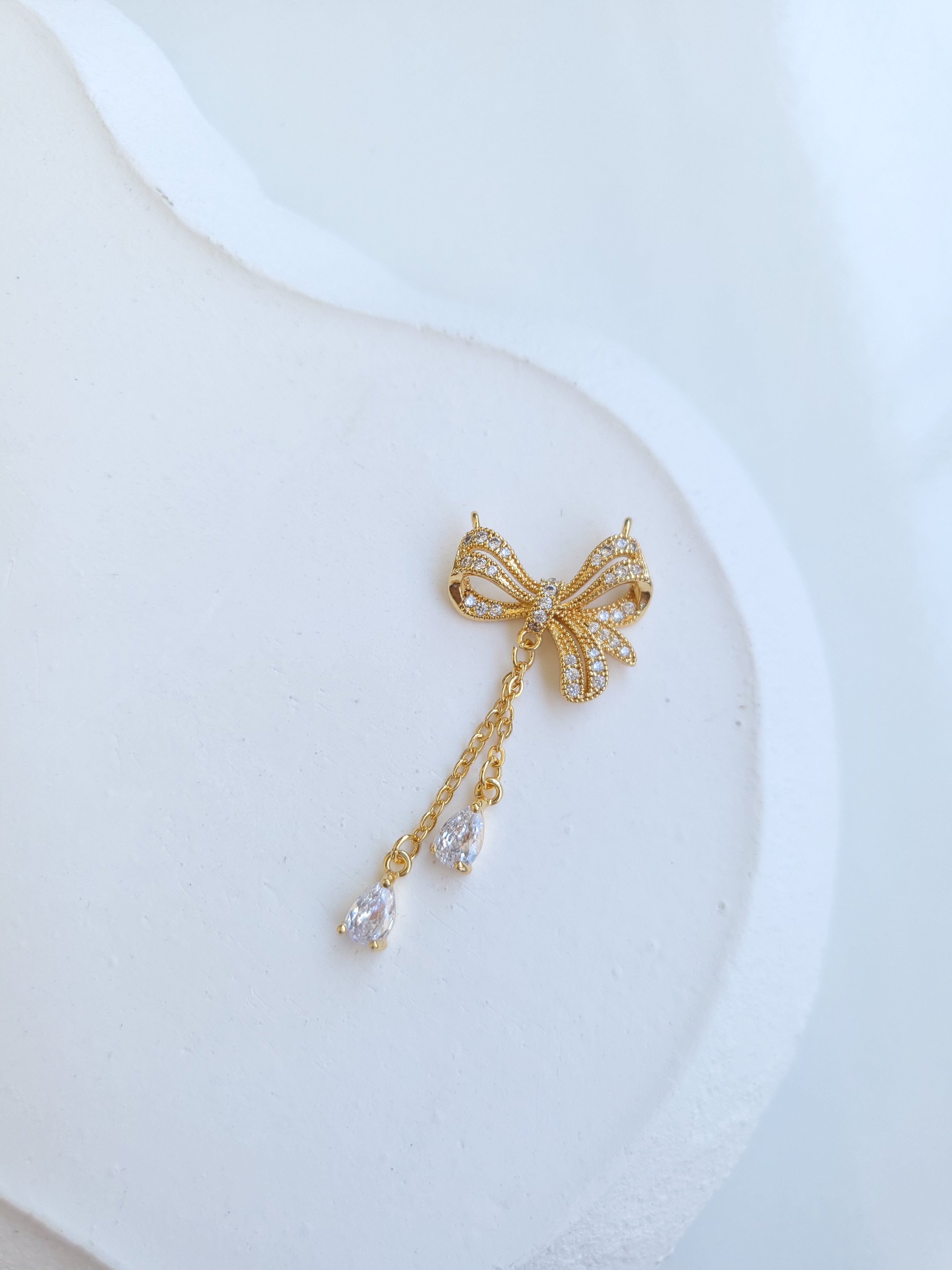 Çelik Gold Çift Girişli Sallantılı Fiyonk Kolye Ucu
