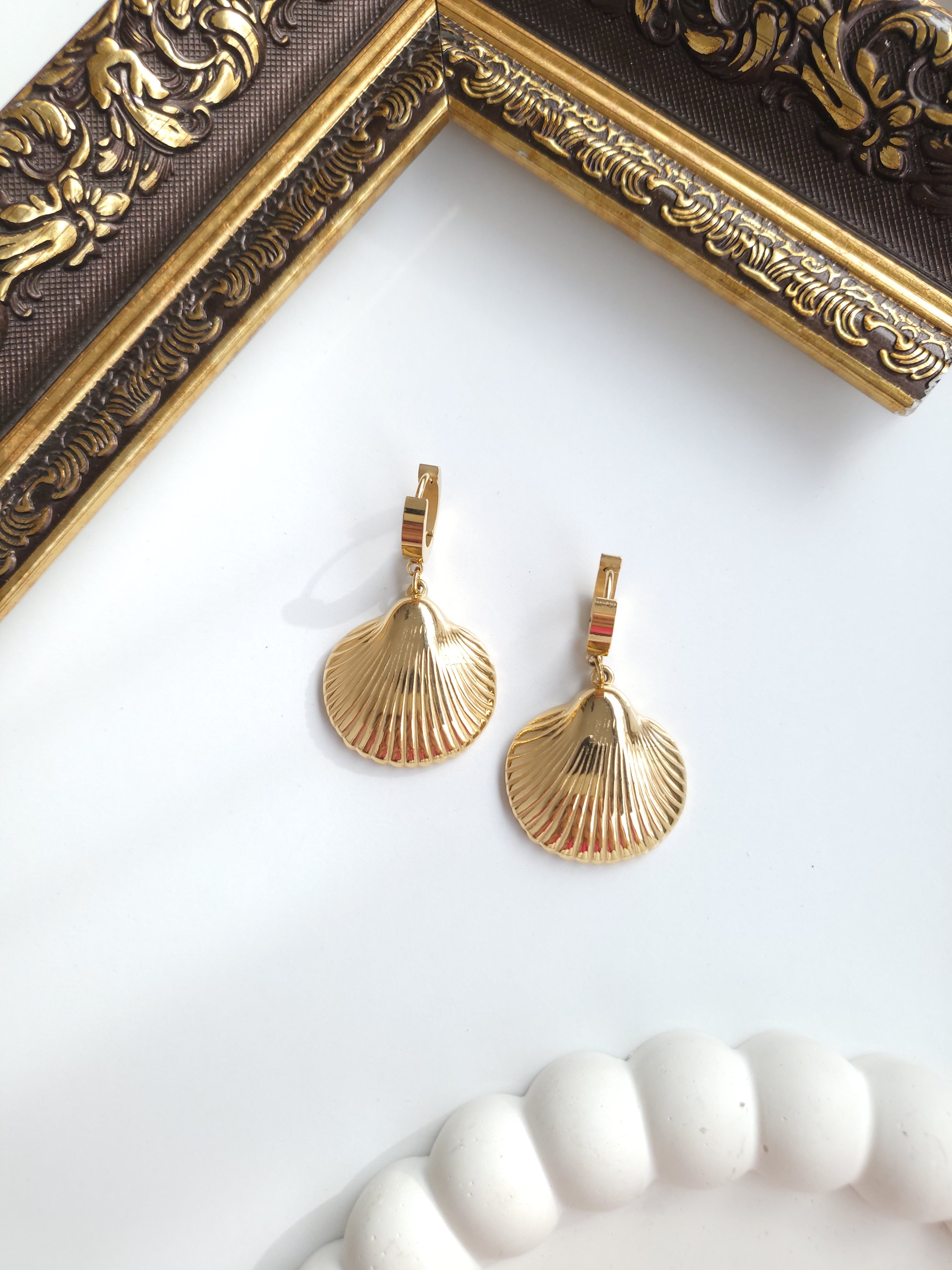 Çelik Gold Deniz Kabuğu Küpe