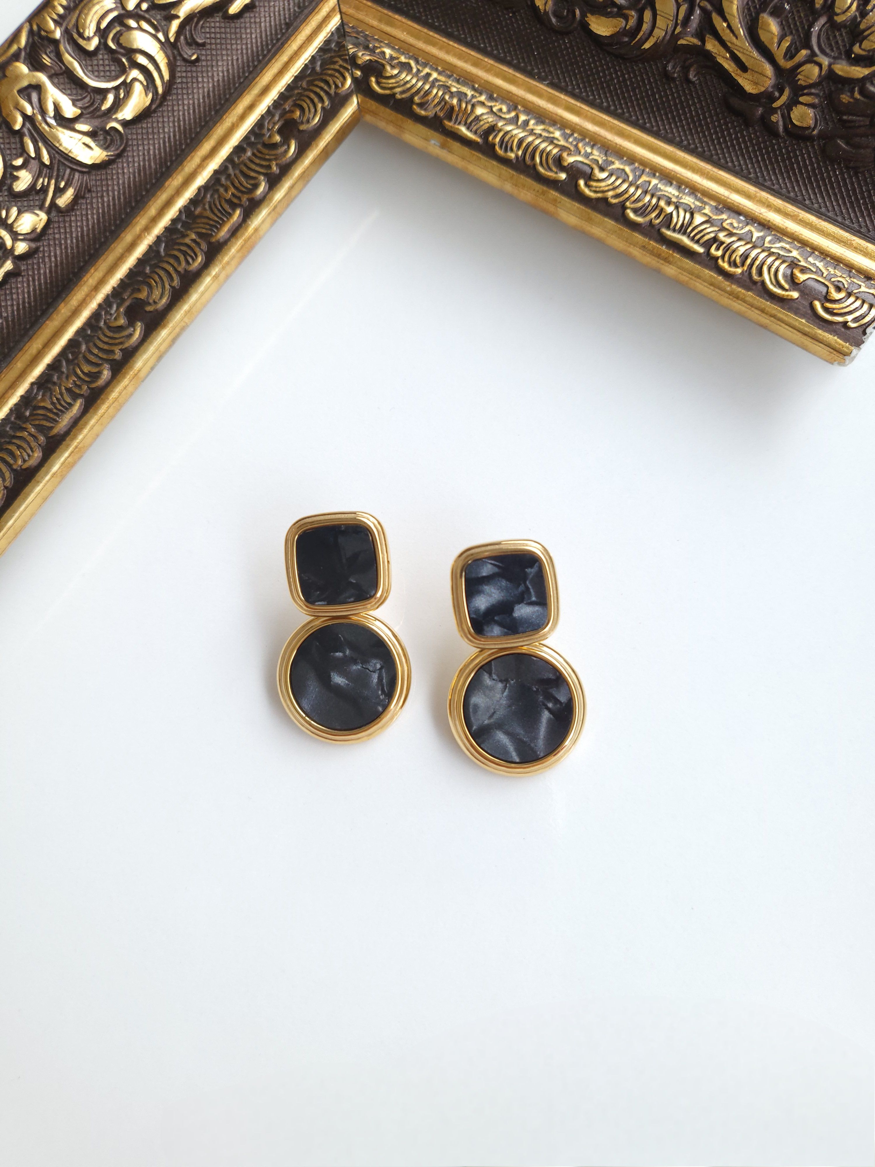 Çelik Gold Vintage Küpe