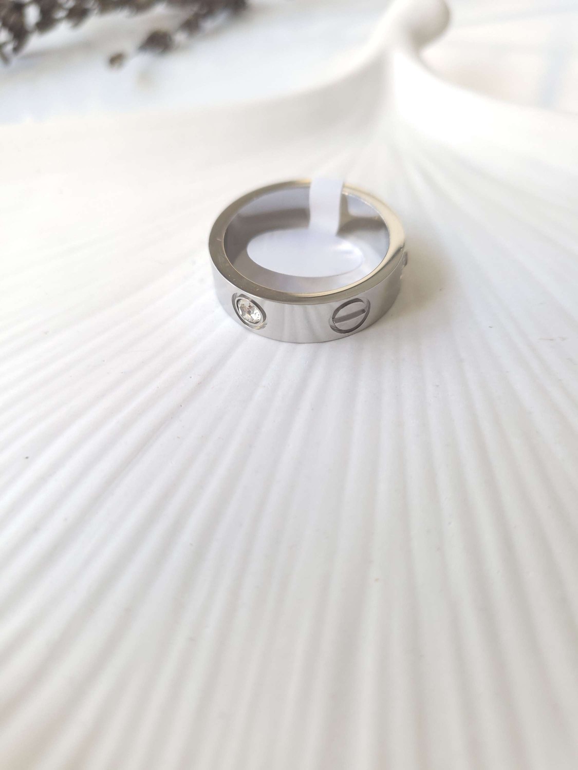 Çelik Silver Taşlı Cartier Model Yüzük ( 6 numara )