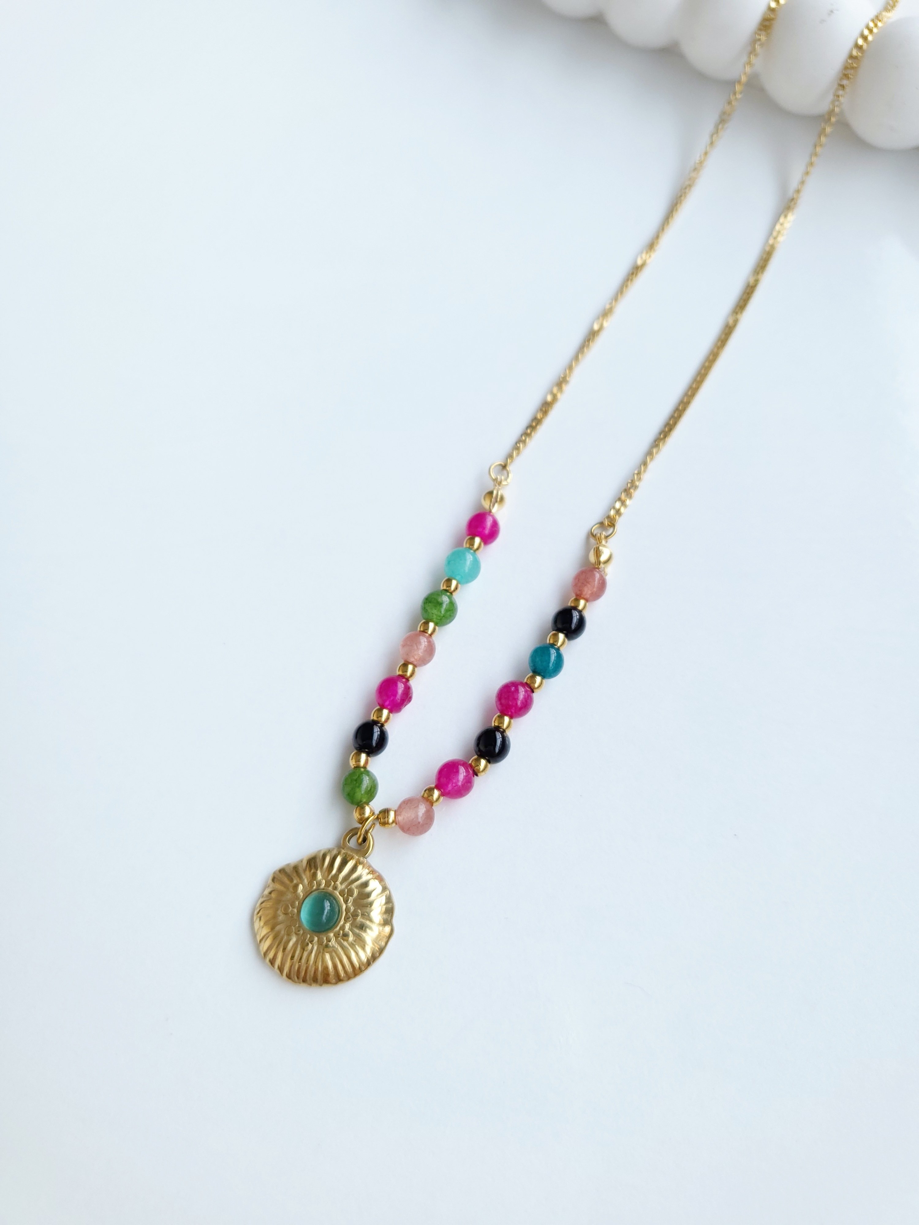 Çelik Gold Renkli Boncuklu Fashion Kolye