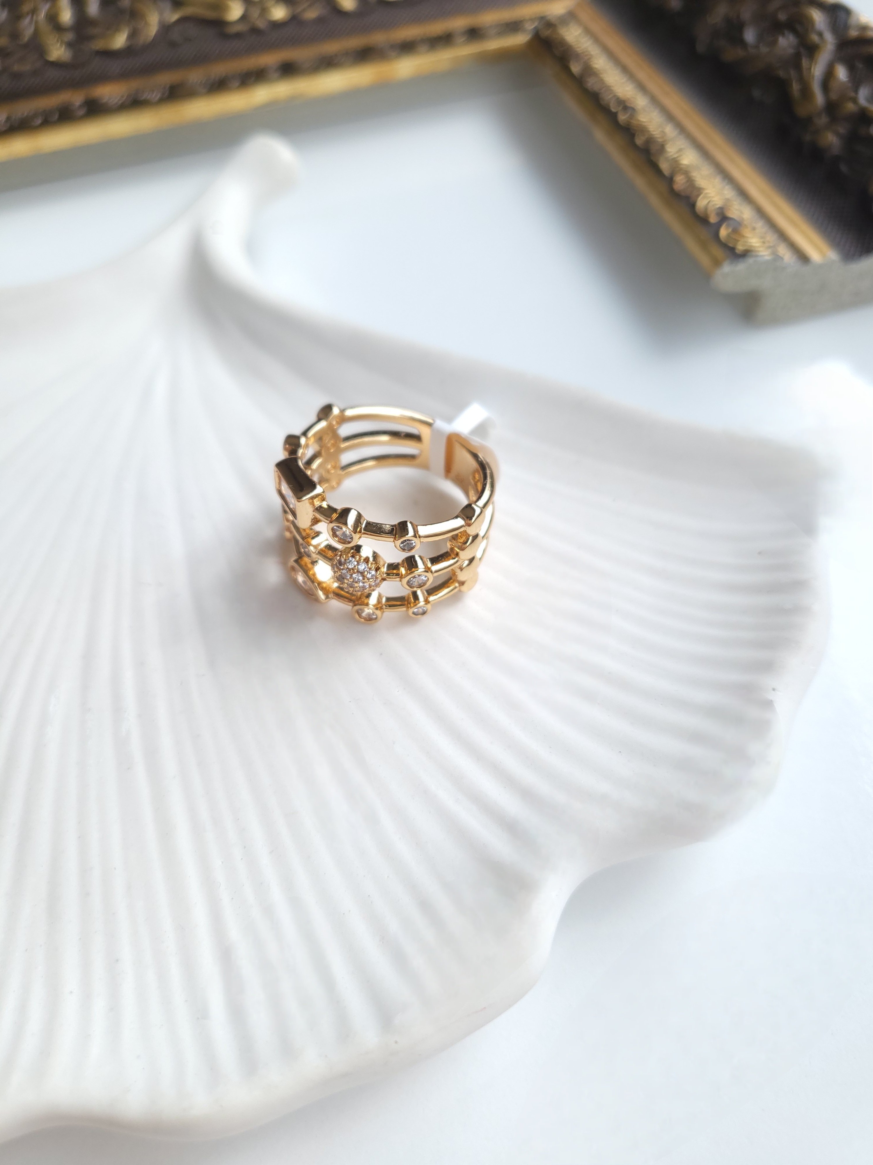 Xuping Rose Gold Fashion Çoklu Görünümlü Yüzük (8 Numara)