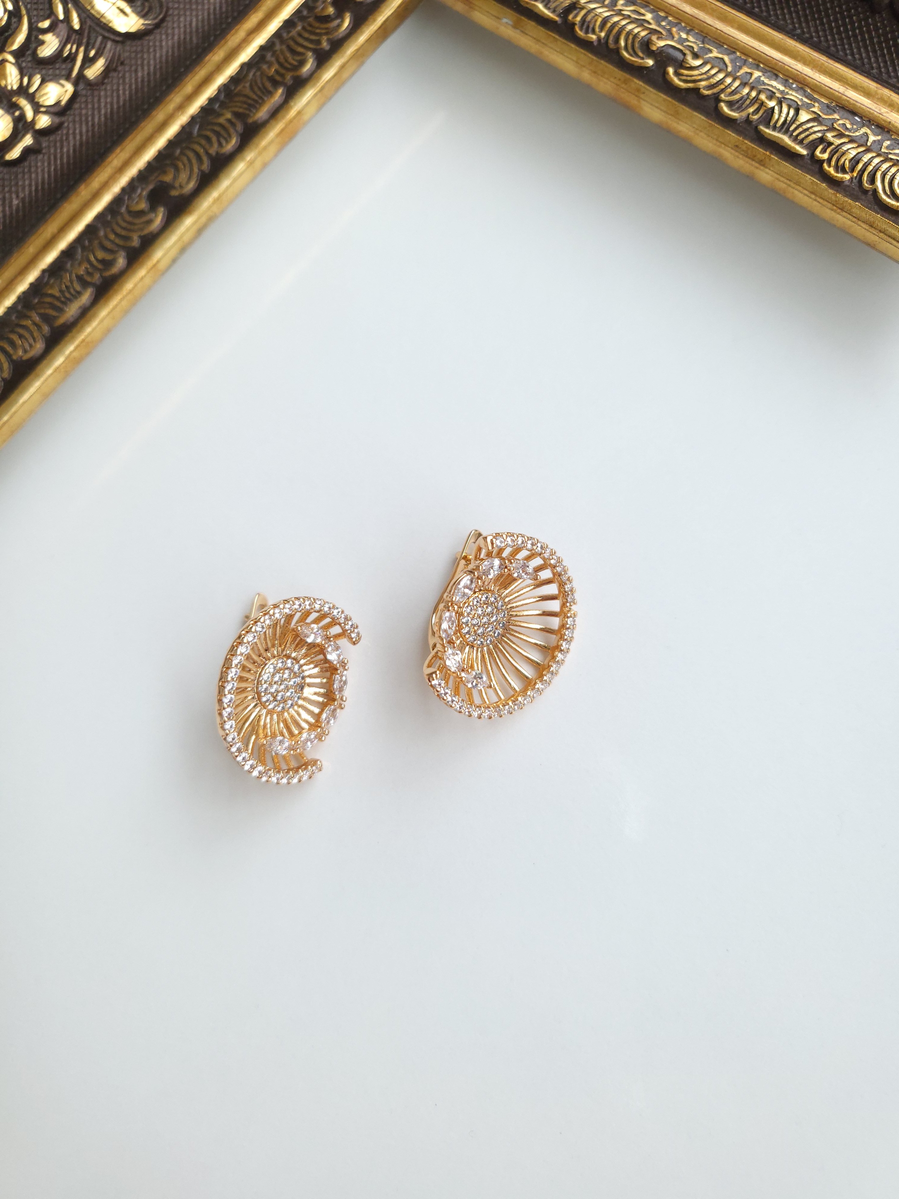 Xuping Rose Gold Taşlı Küpe