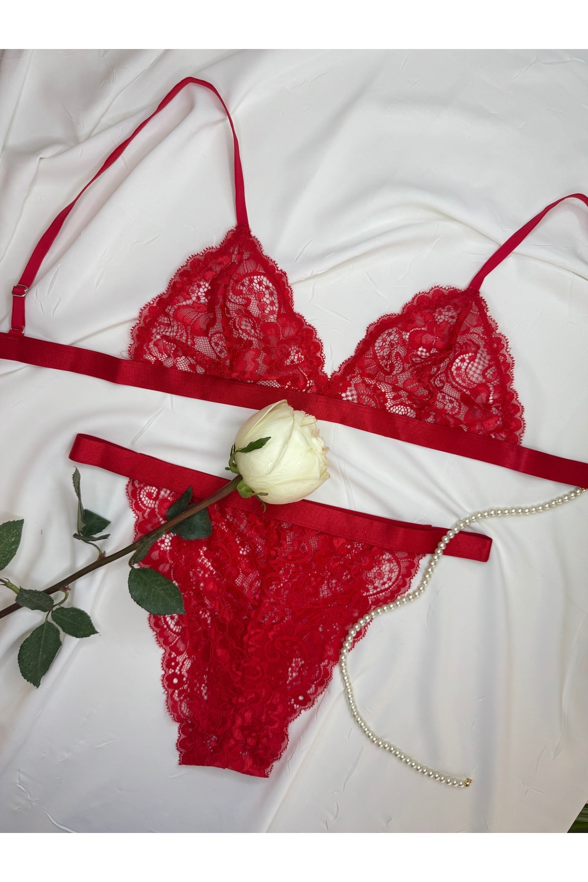 Ekru Parlak Bant Detaylı Dantelli Bralet Sütyen Takımı - kırmızı ekru