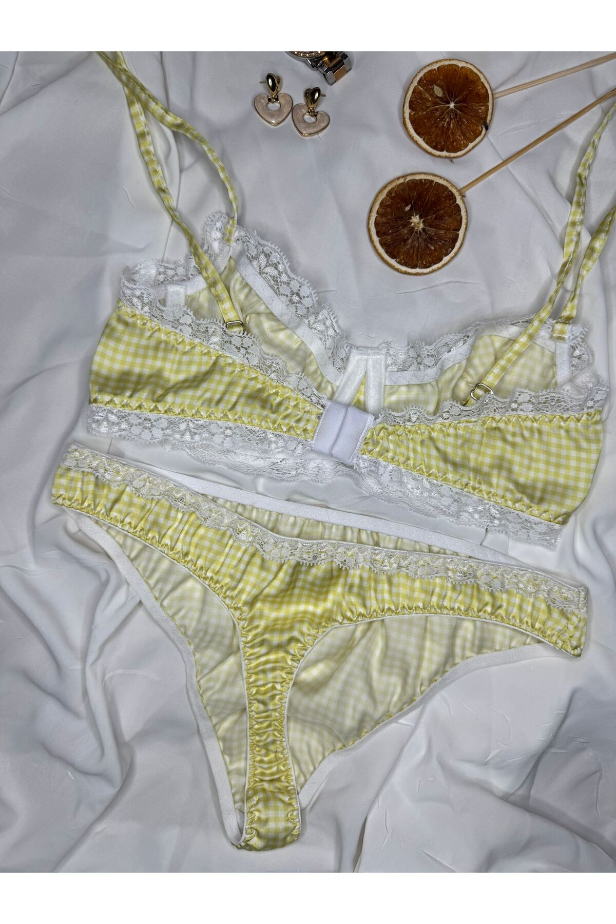 Leopar Desenli İpeksi Saten Dantel Detaylı Bralet İç Çamaşır Takımı (Sütyen-Külot) - sarı