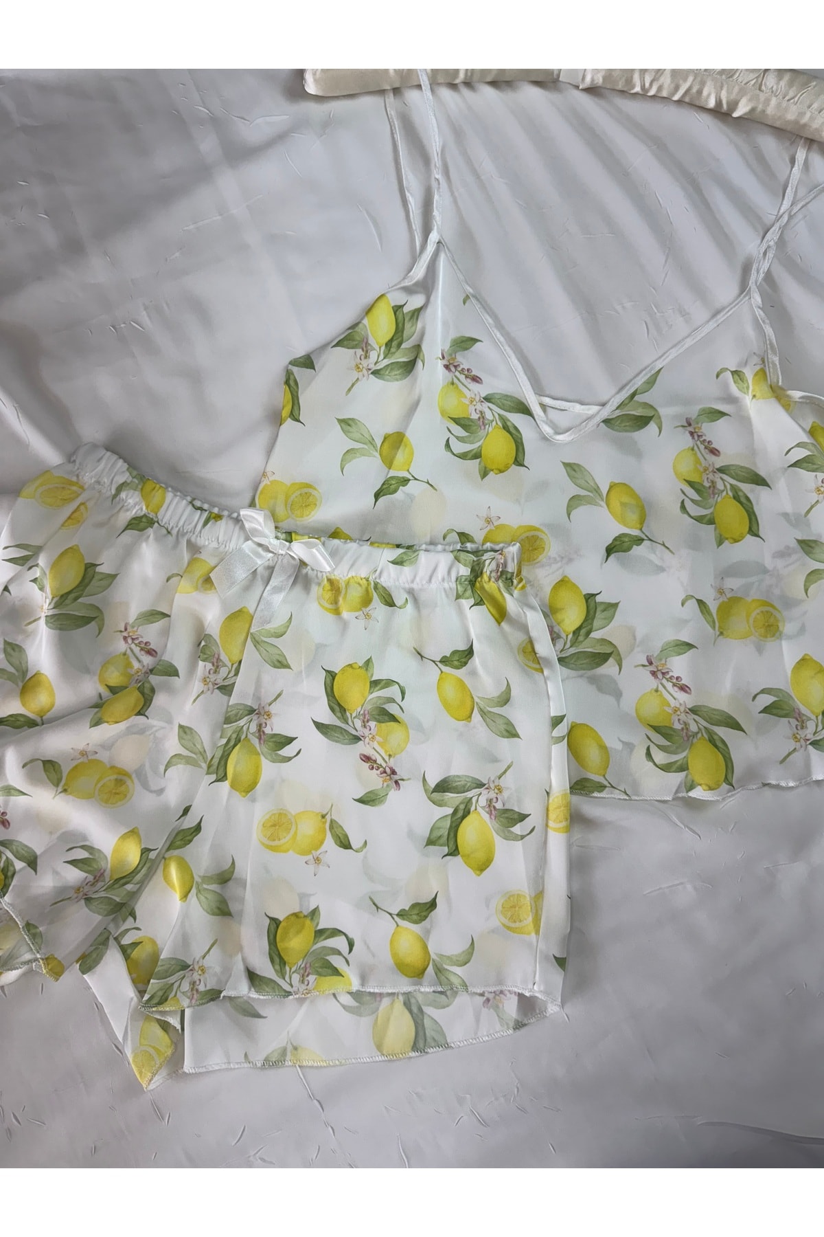 Ayarlanabilir Askılı Saten Pijama Takımı - ecru green