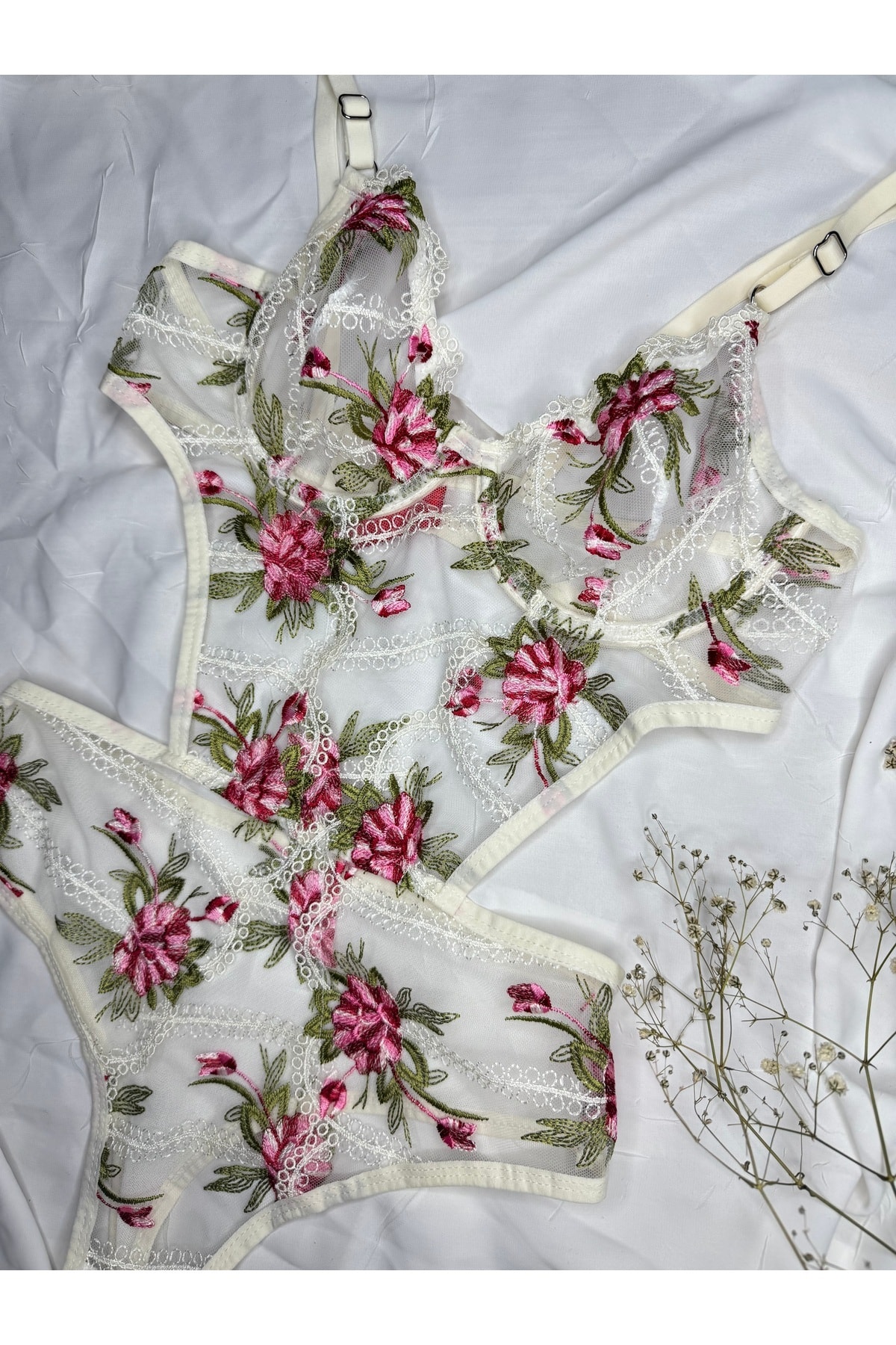 Bebe Mavi Dantelli Brode Balenli Kapsız Transparan Bodysuit - ekru pembe