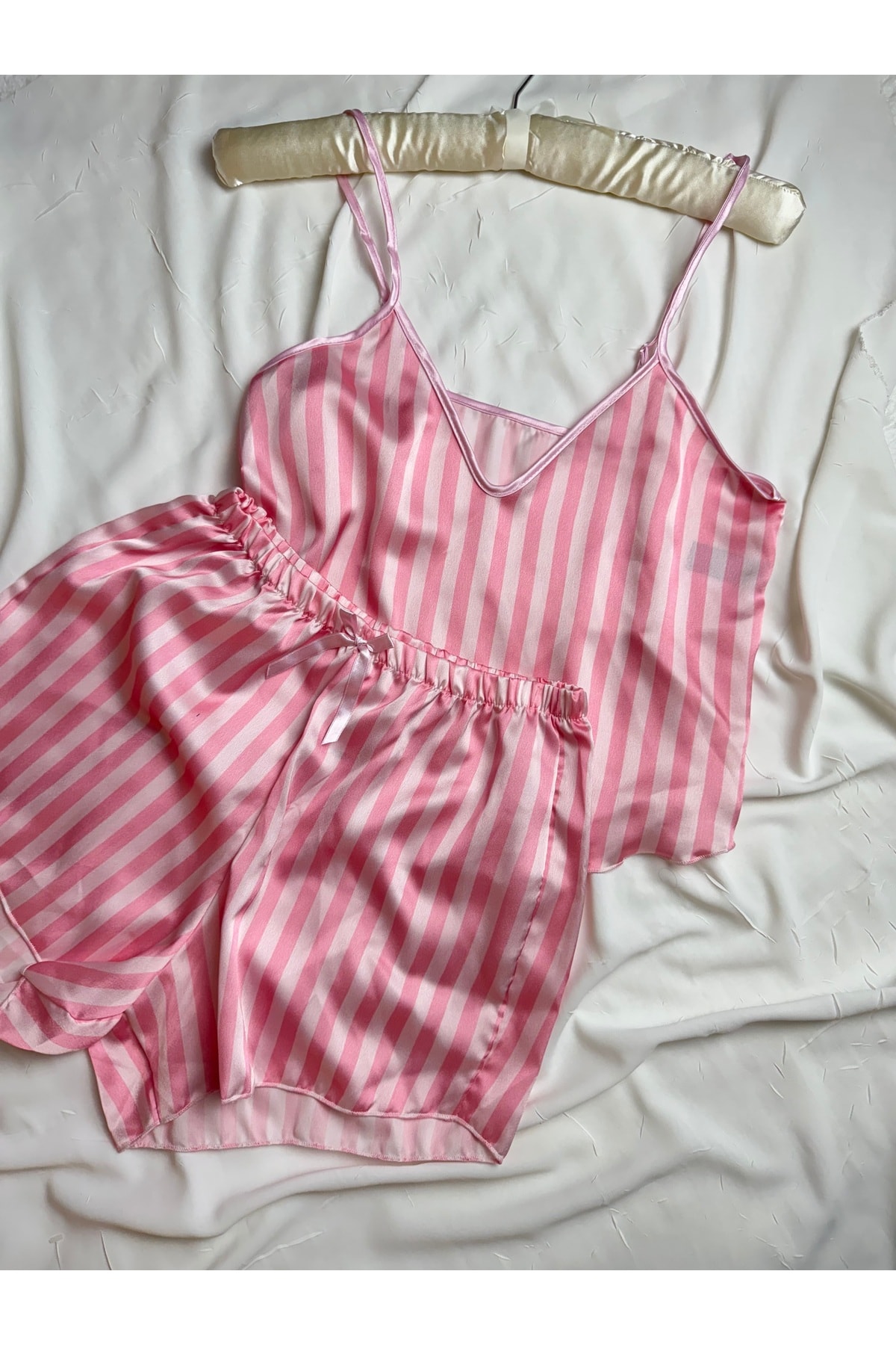 Ayarlanabilir Askılı Saten Pijama Takımı - pembe