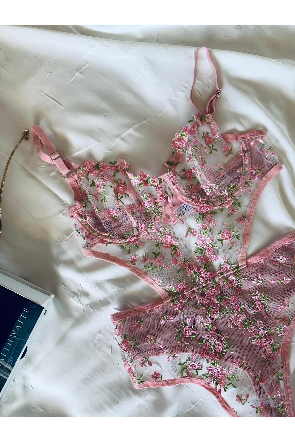Bebe Mavi Dantelli Brode Balenli Kapsız Transparan Bodysuit - pembe-yeşil