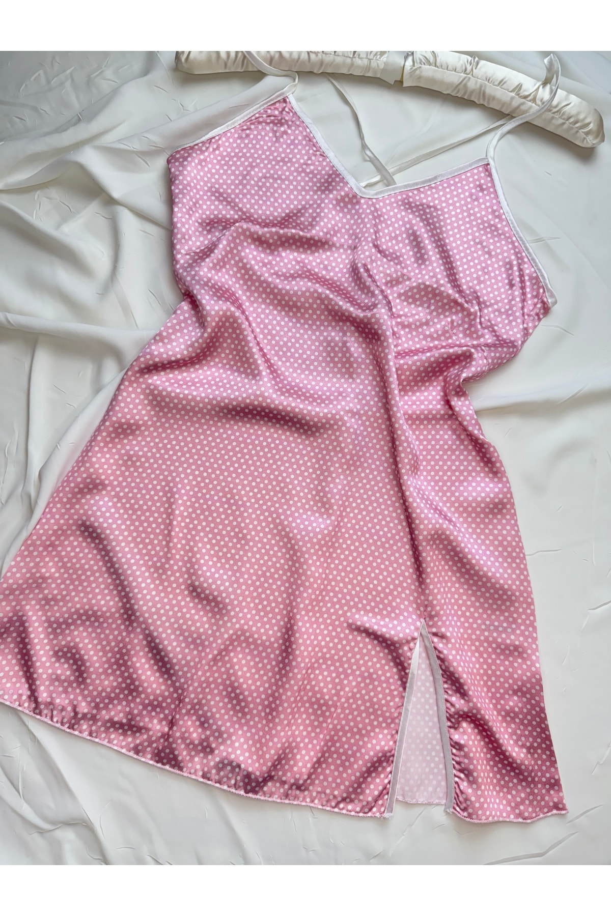 Basic Desenli Arkası Çarpraz Saten Mini Elbise Gecelik - pembe